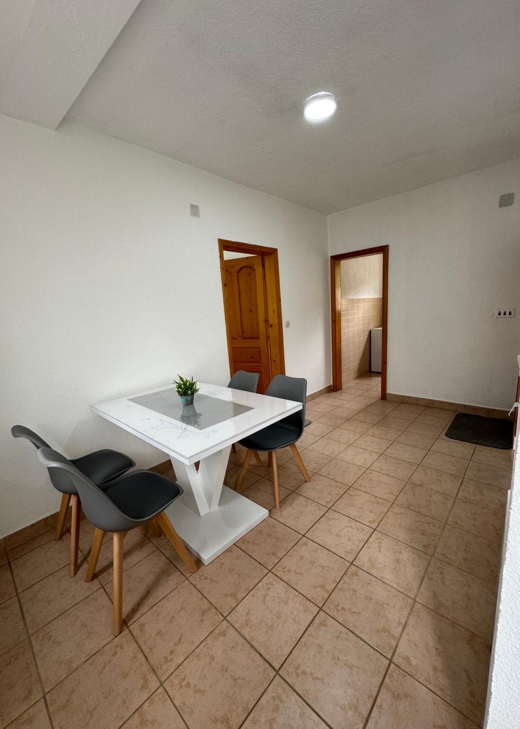 Alex Apartments