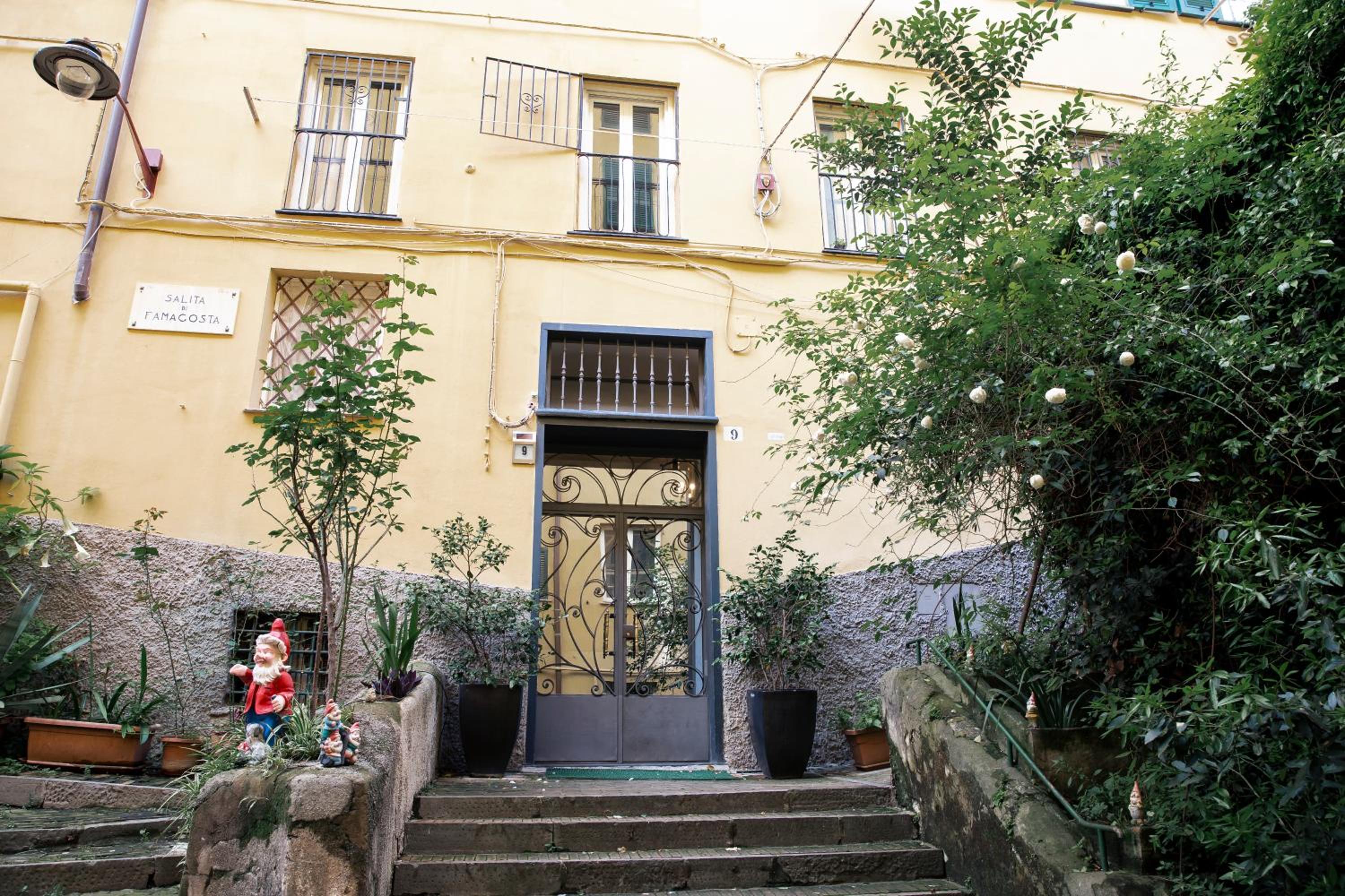 Casa Del Borgo view 4