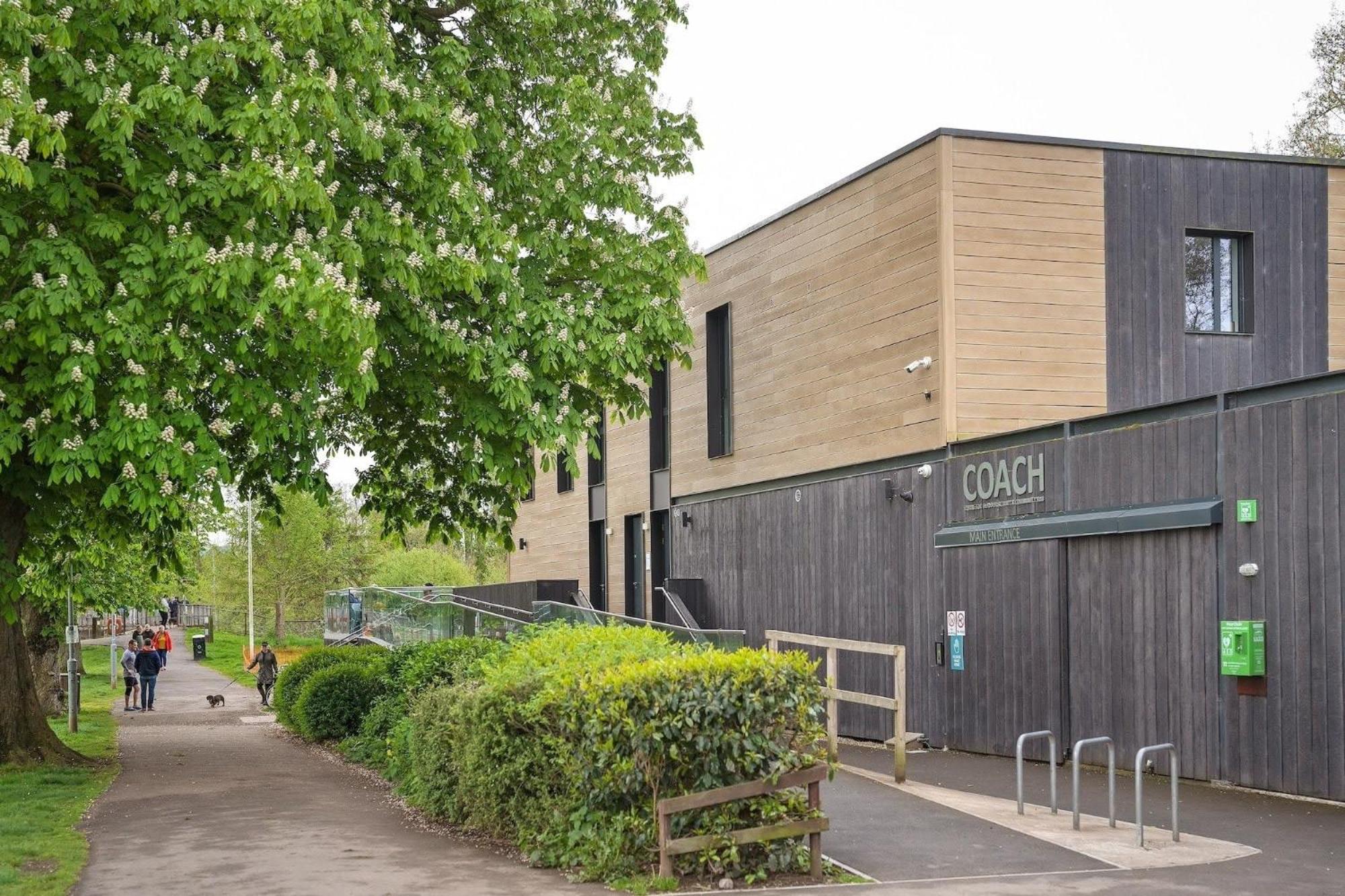 Modern Apartment Private Parking Central Taunton