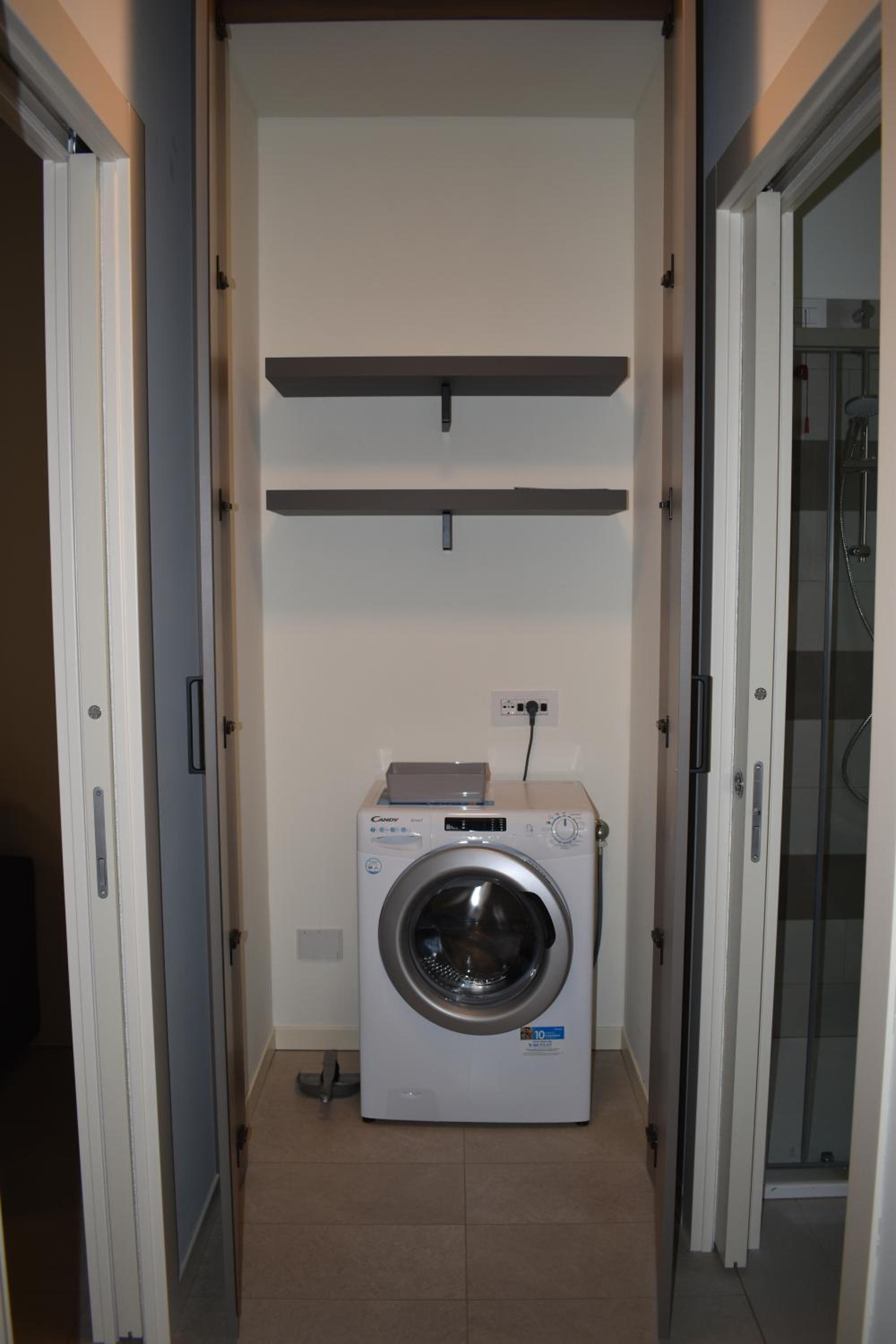 Photo 48