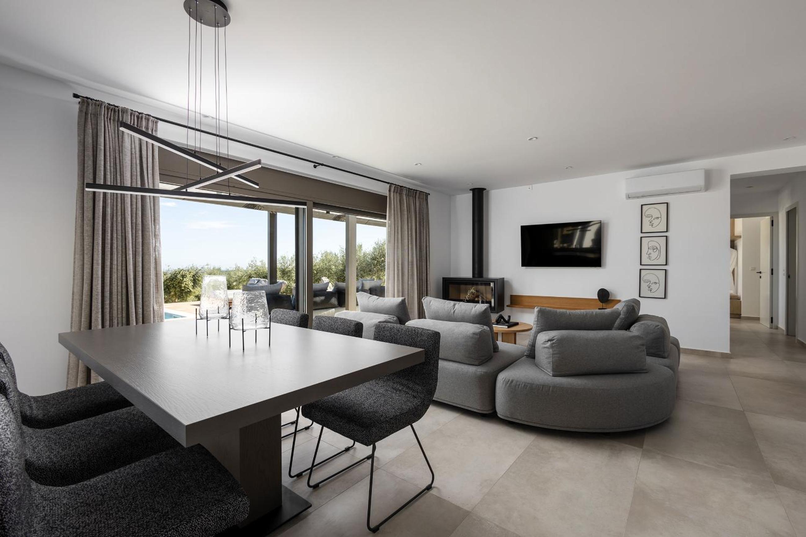 Porto Cali, Earthy Retreat Amidst Nature by etouri