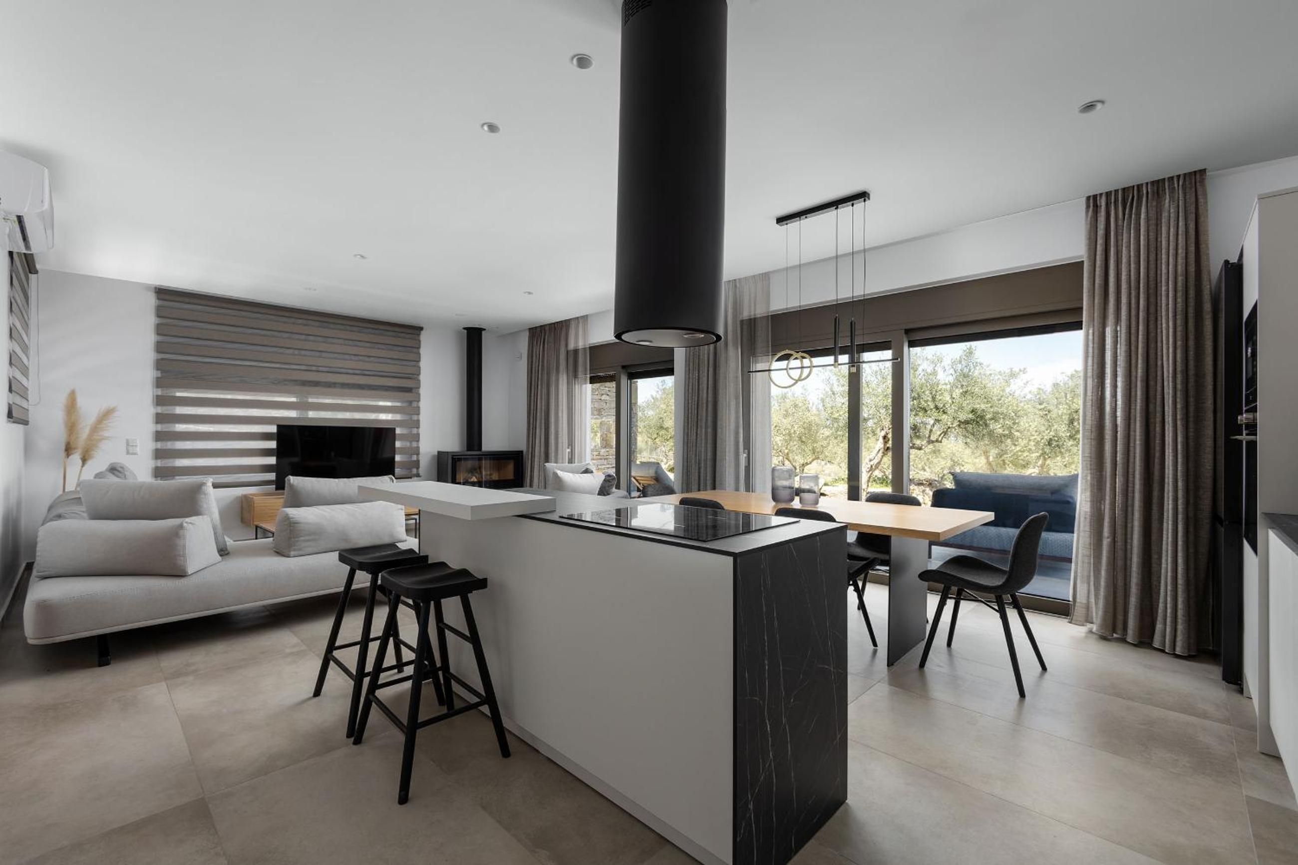 Porto Cali, Earthy Retreat Amidst Nature by etouri