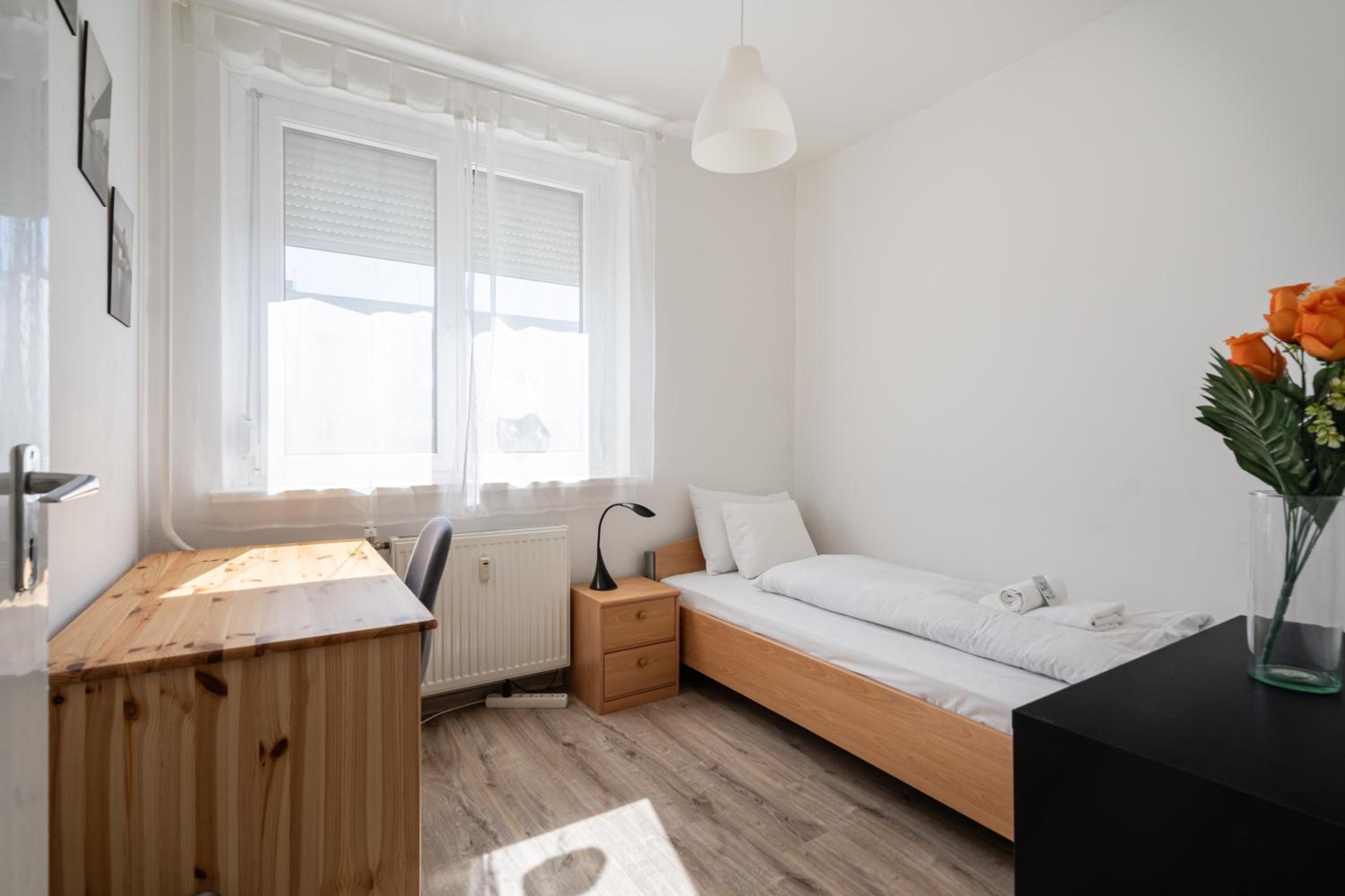 Lunar Love Apartment