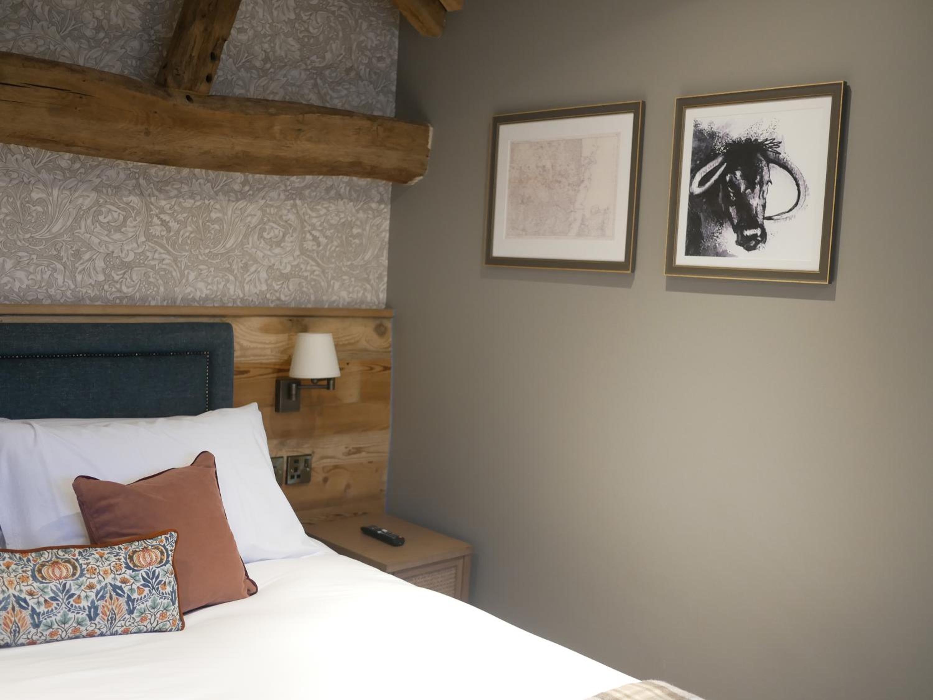 Queens Head Inn & Restaurant