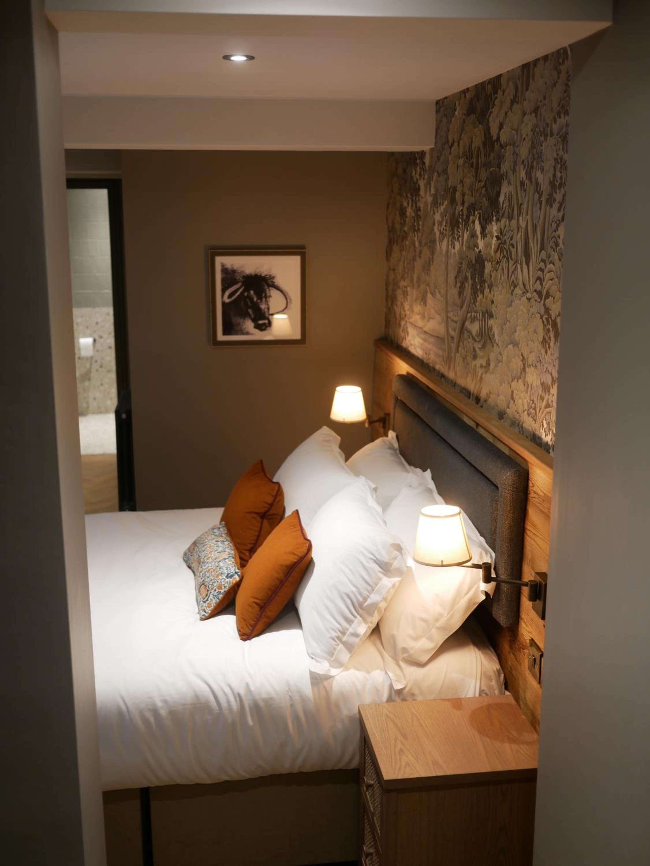 Queens Head Inn & Restaurant