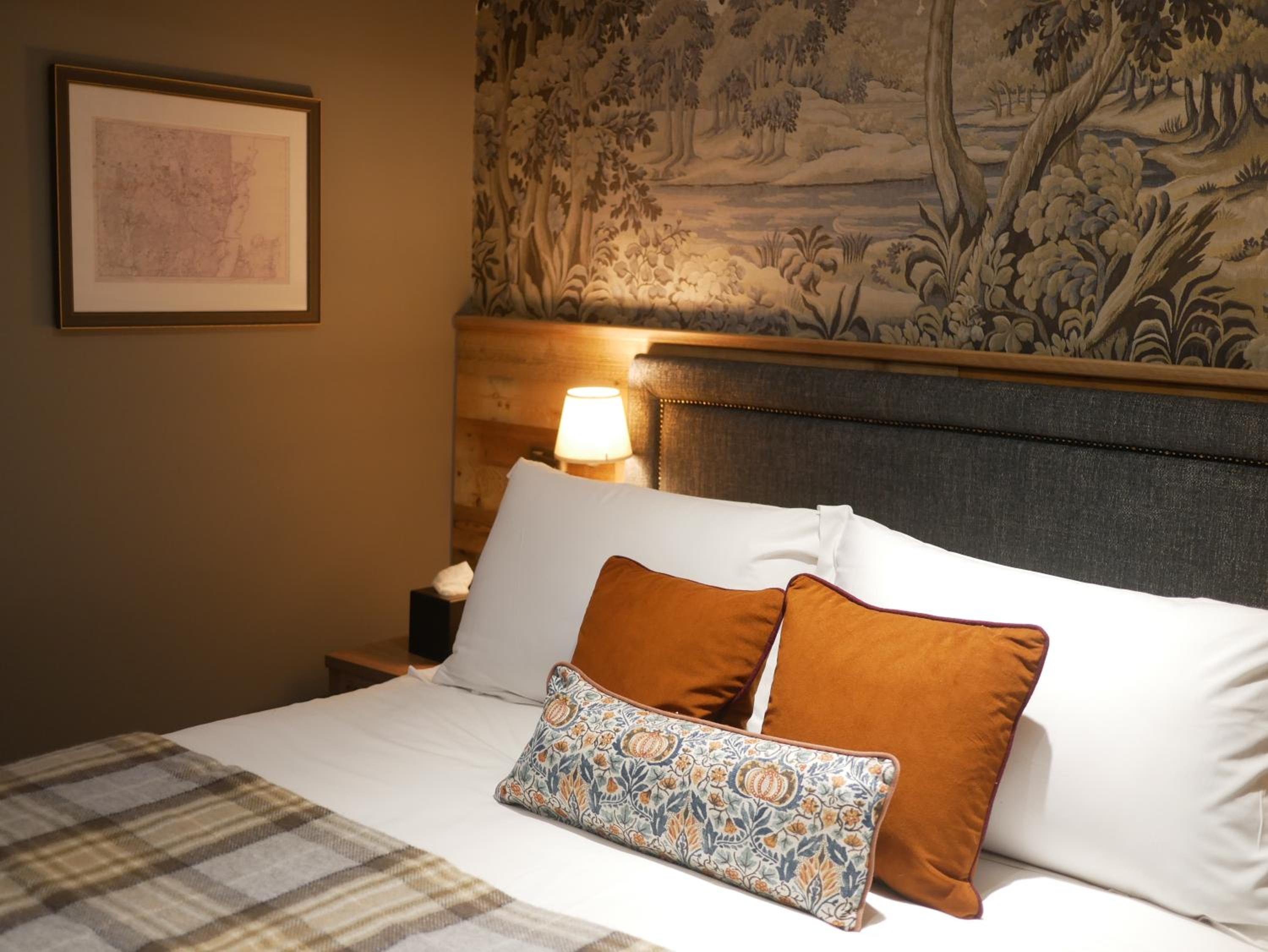 Queens Head Inn & Restaurant