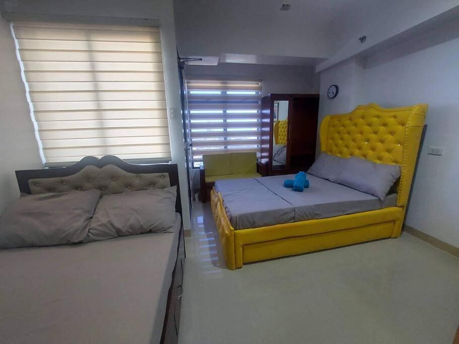 Comfy Condo near Ayala, SM City & IT Park view 4
