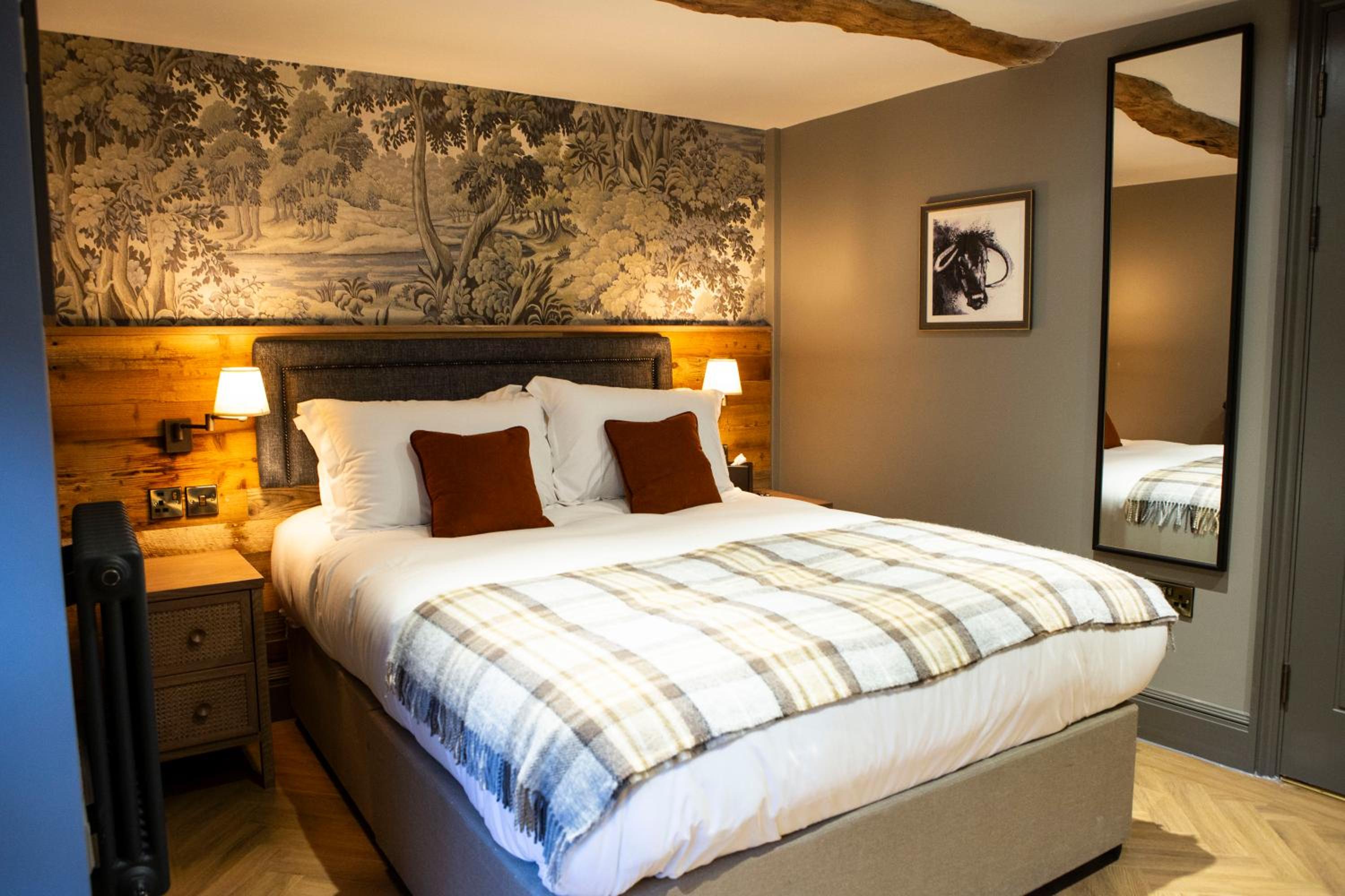 Queens Head Inn & Restaurant