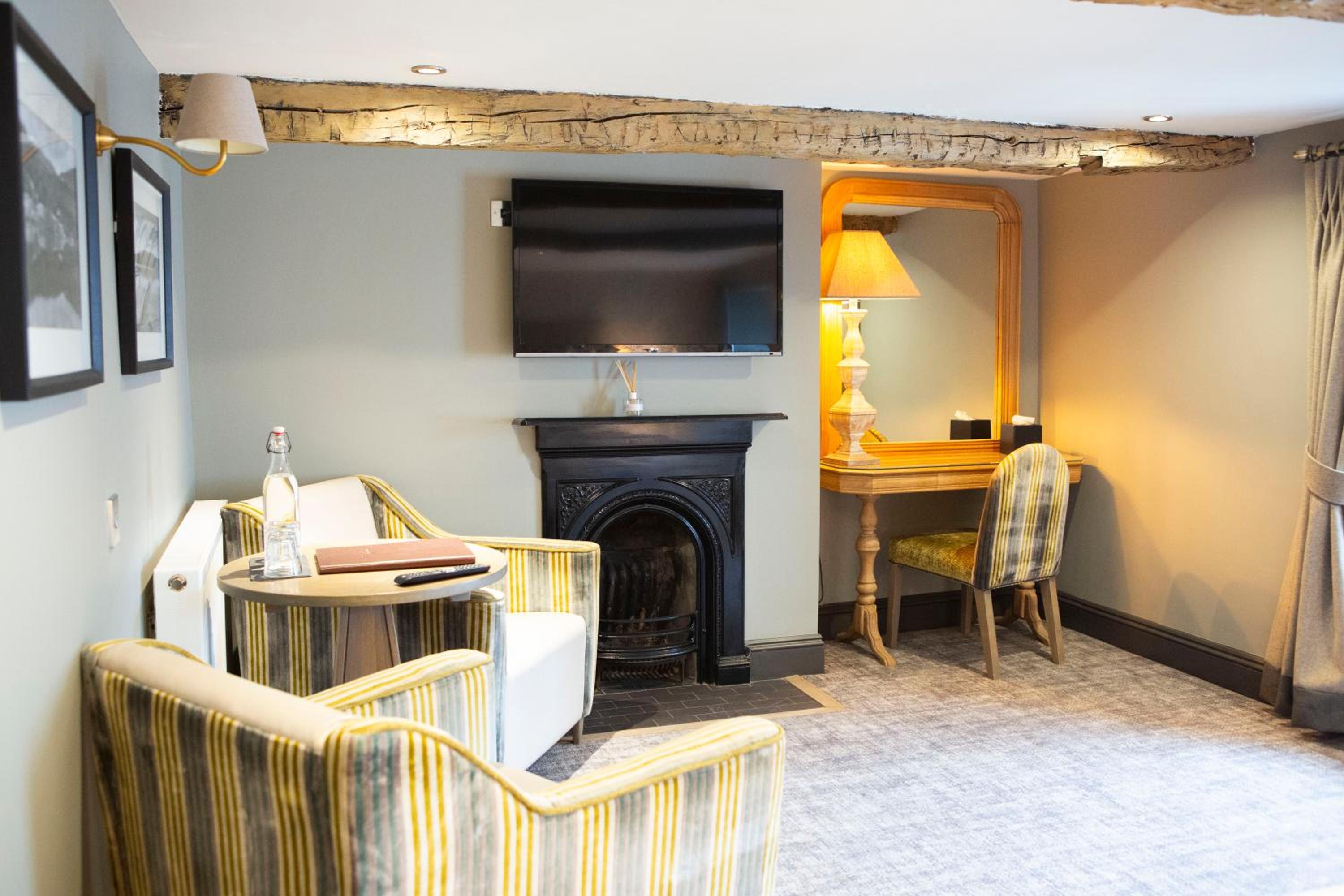 Queens Head Inn & Restaurant