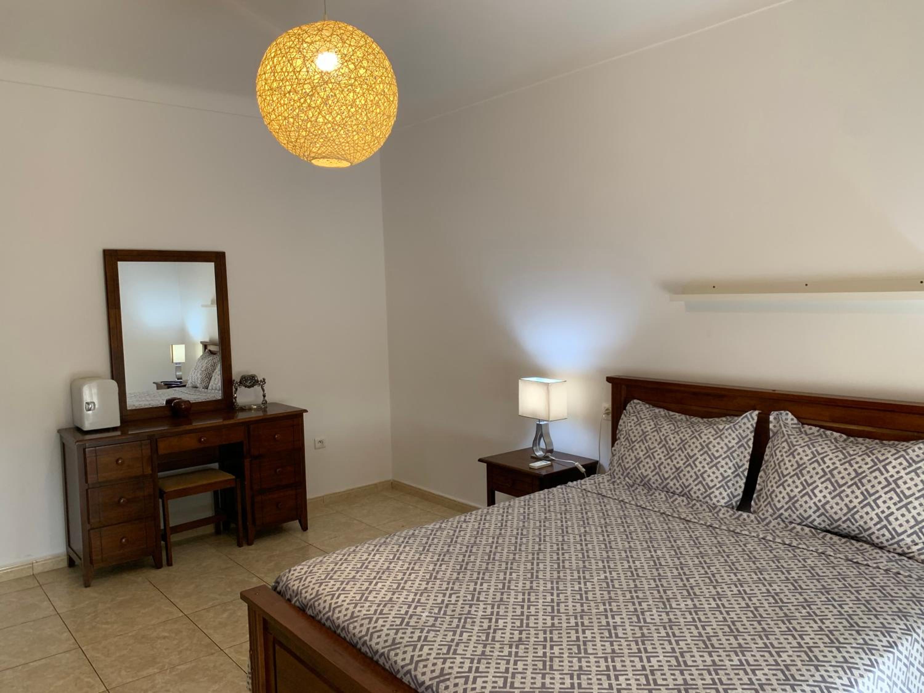 Splendide appartement style new-yorkais de 180 m2 à mobilart vue mer pour famille uniquement