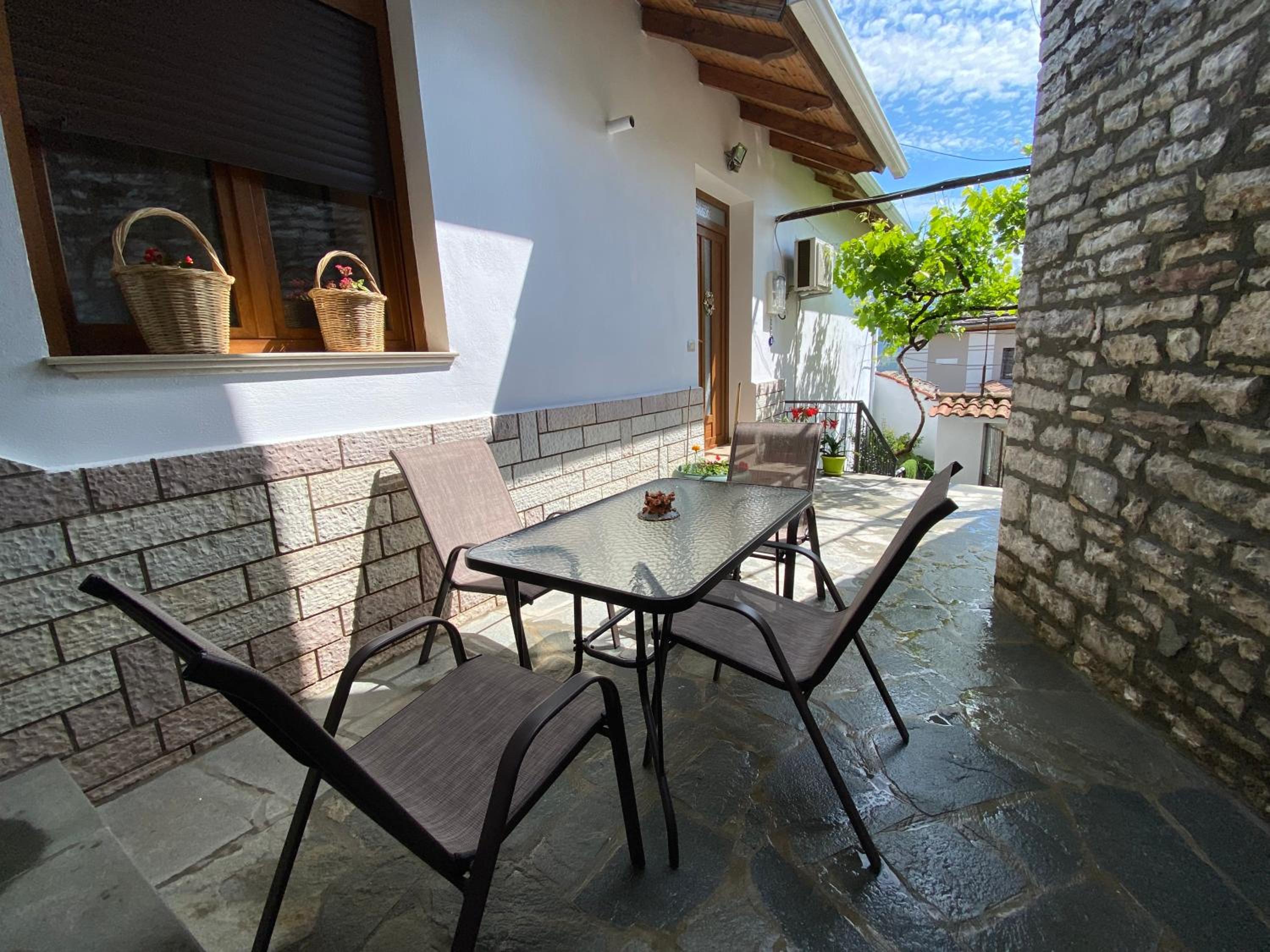 Guest House Persa