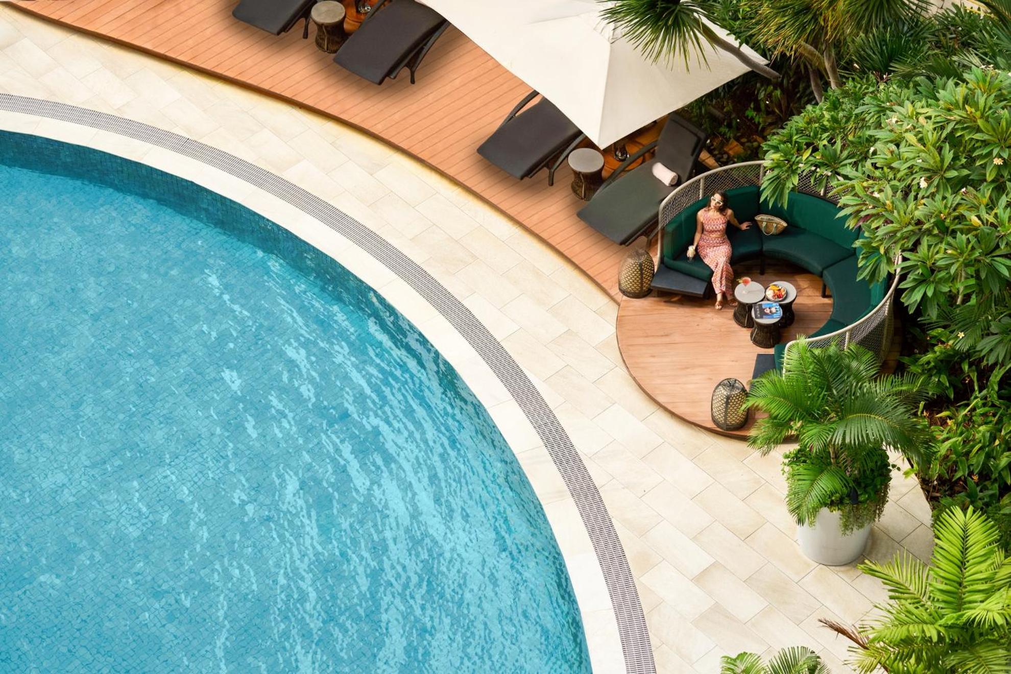 Singapore Vacations - Fairmont Singapore - Property Image 1