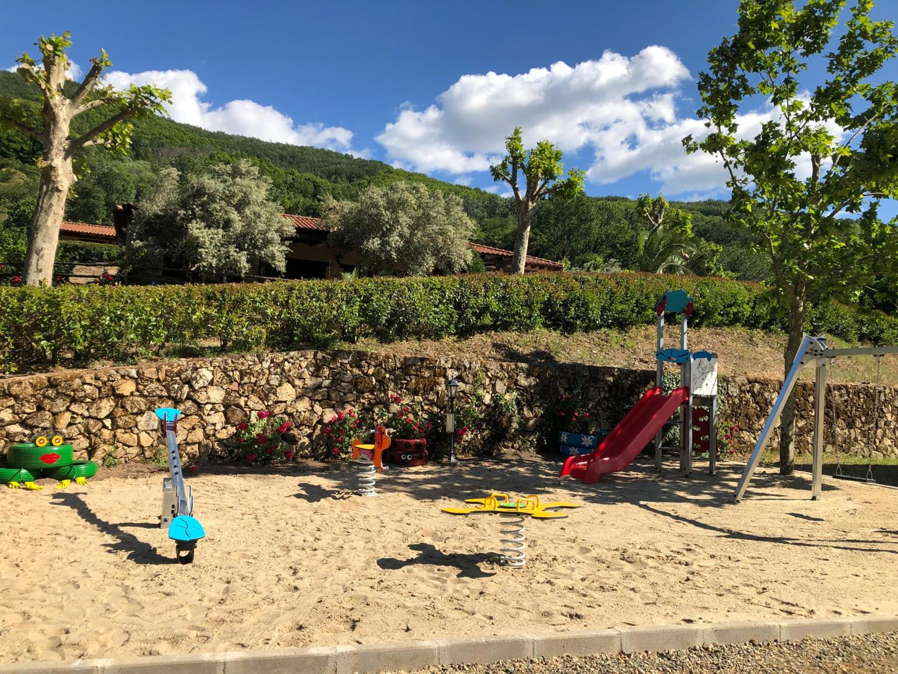 Photo 18