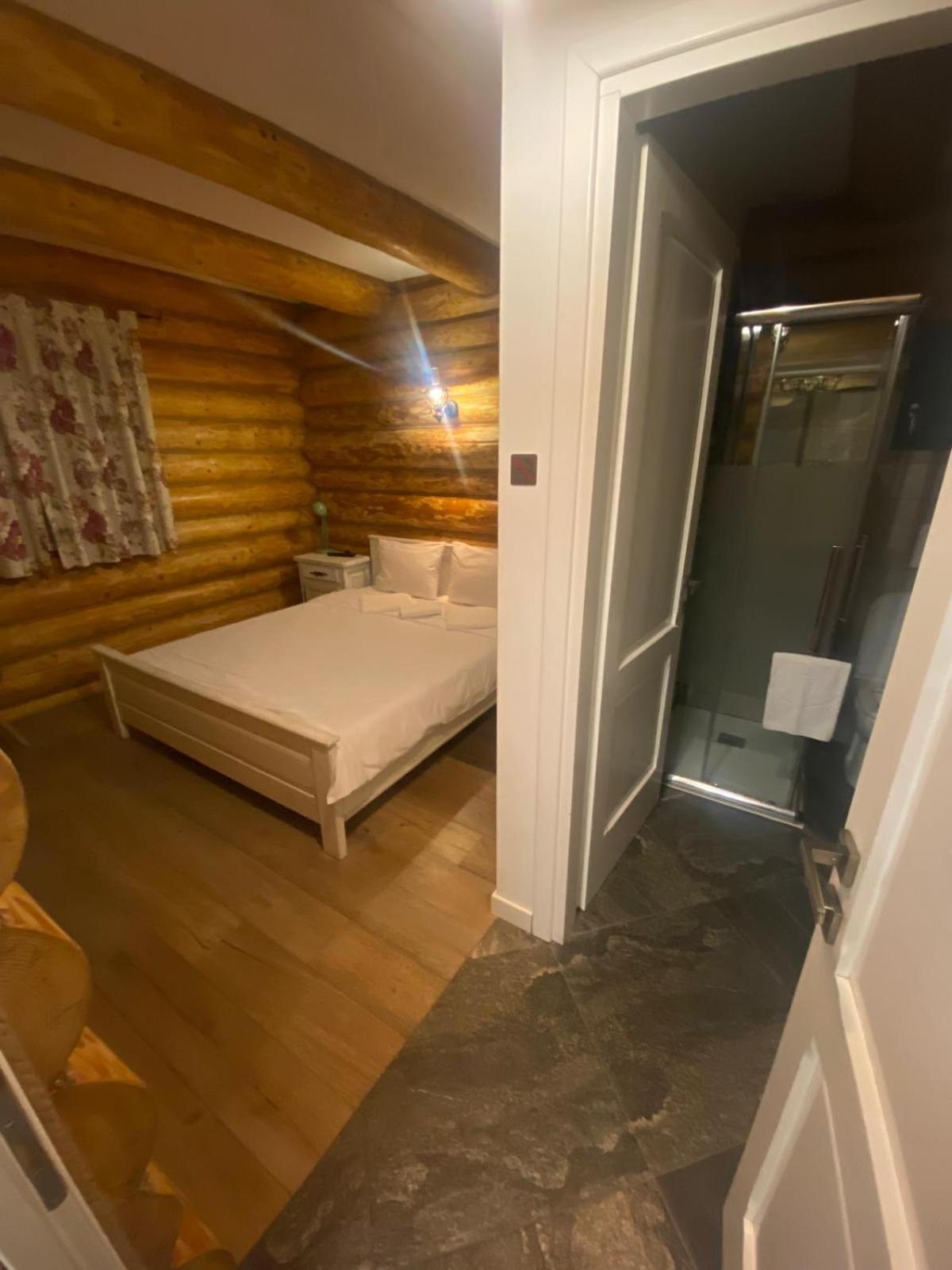 Cabana Repedea