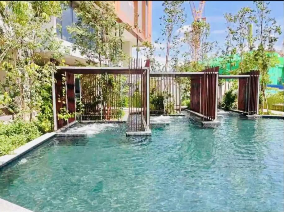 The Stylish 1BR With Gorgeous Infinity pool