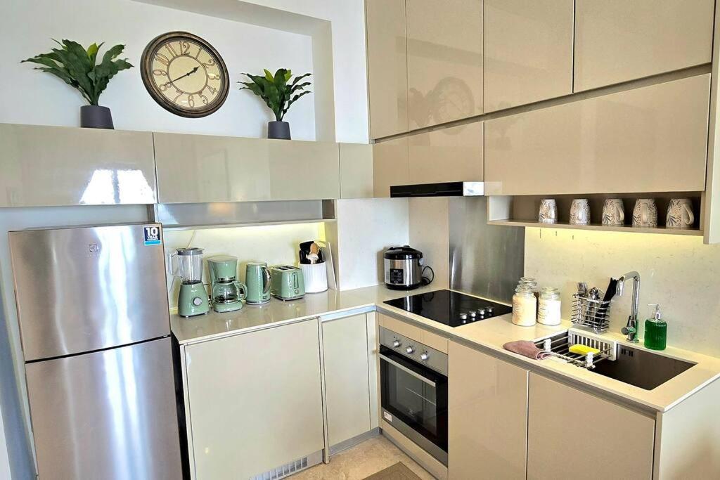 The Stylish 1BR With Gorgeous Infinity pool