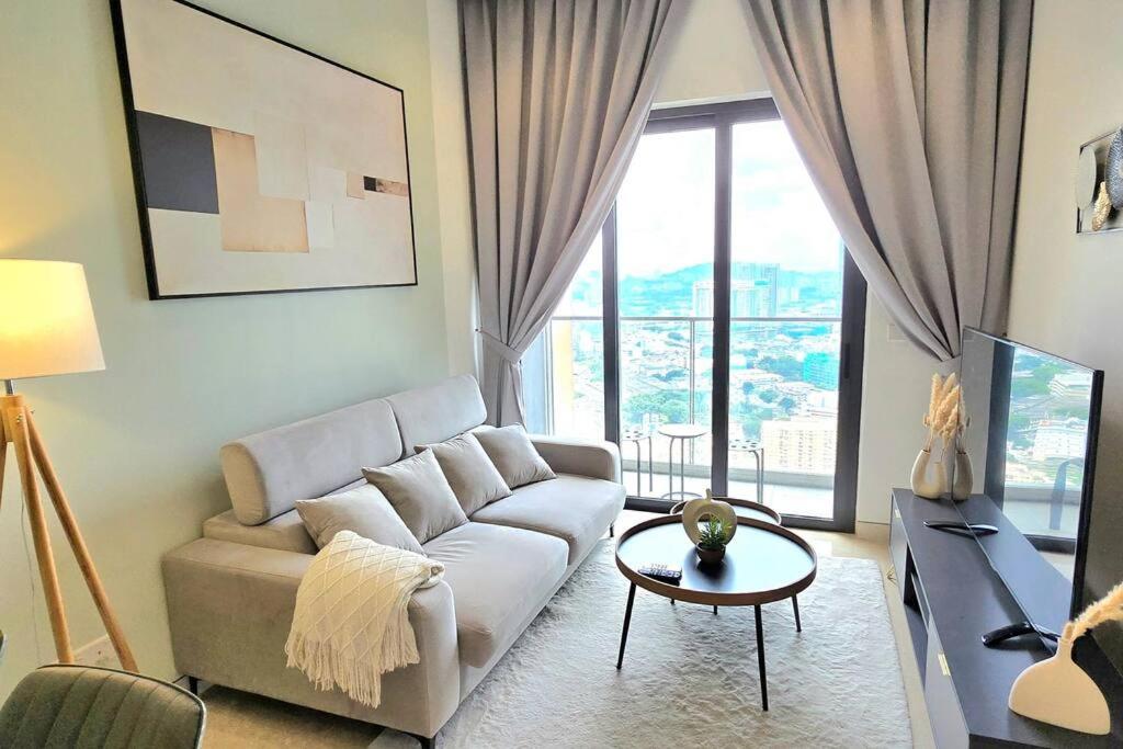 The Stylish 1BR With Gorgeous Infinity pool