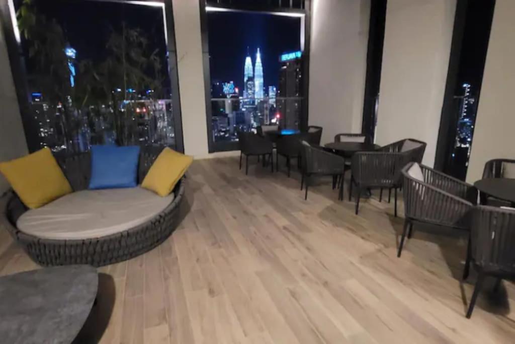 The Stylish 1BR With Gorgeous Infinity pool