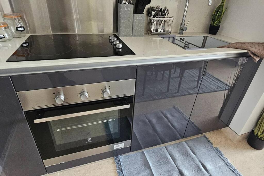 The Stylish 1BR With Gorgeous Infinity pool
