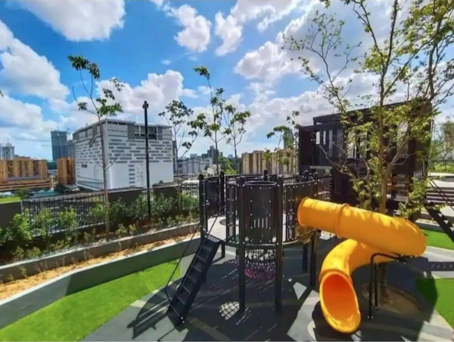 The Stylish 1BR With Gorgeous Infinity pool