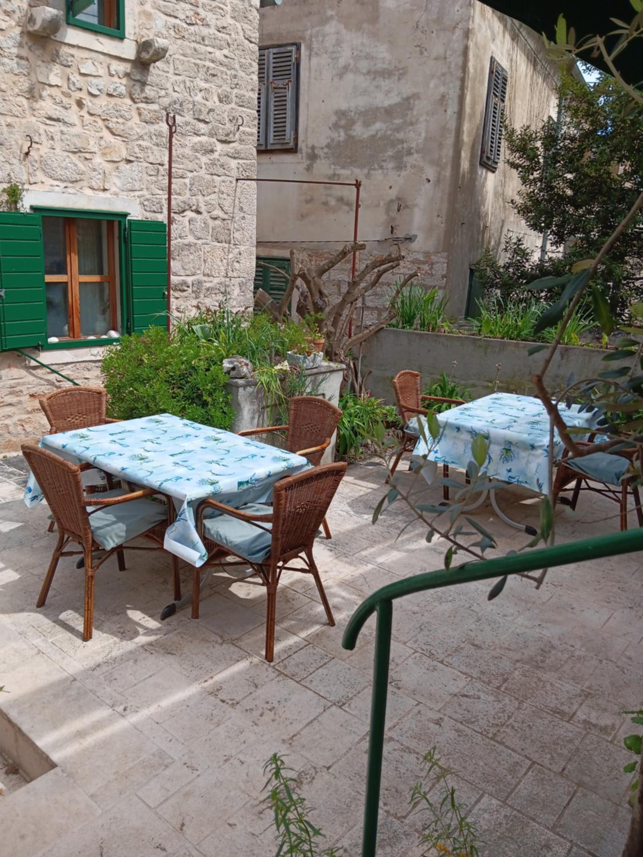 Guest House Lucijo