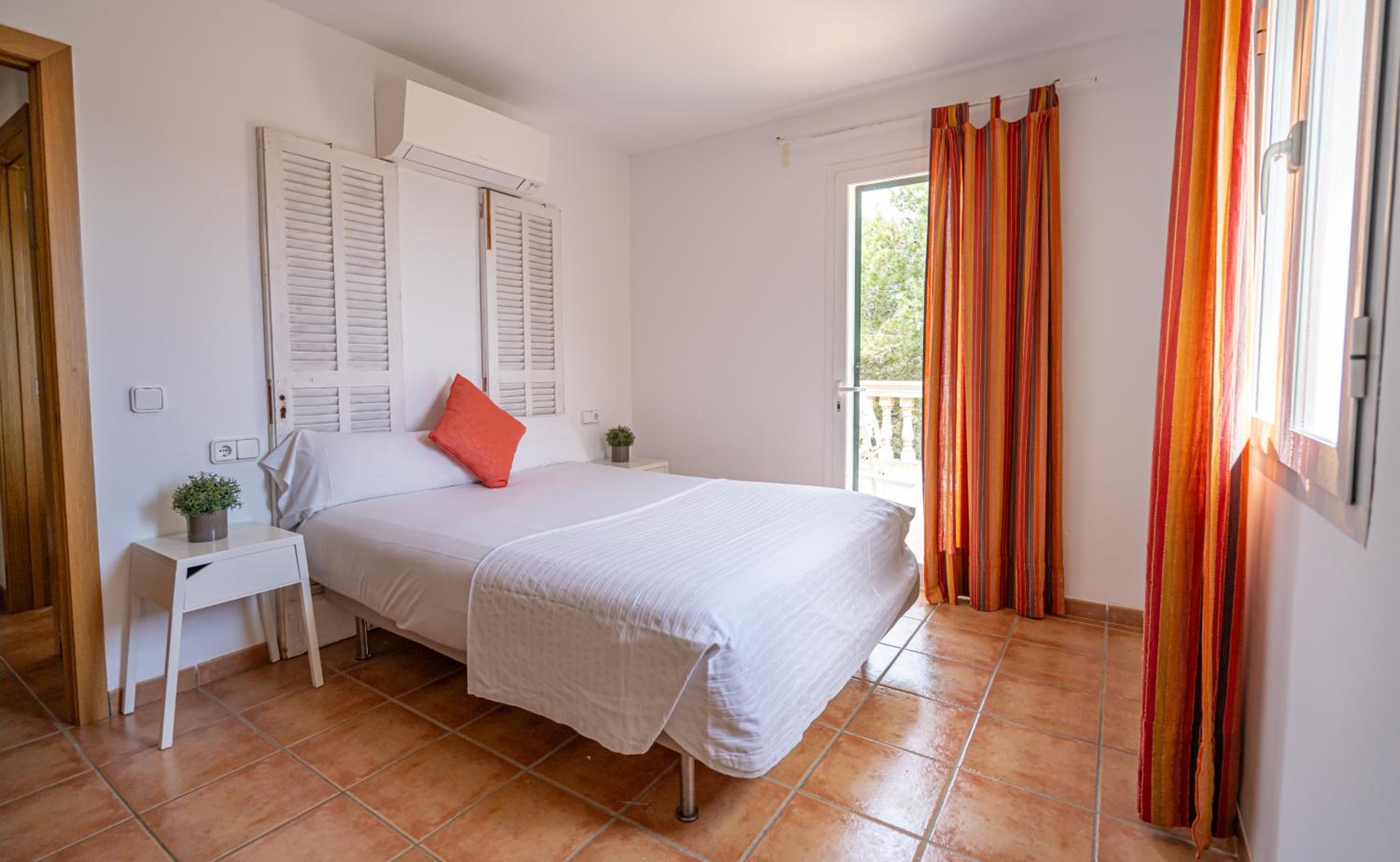 Houm Villa Samil view 5