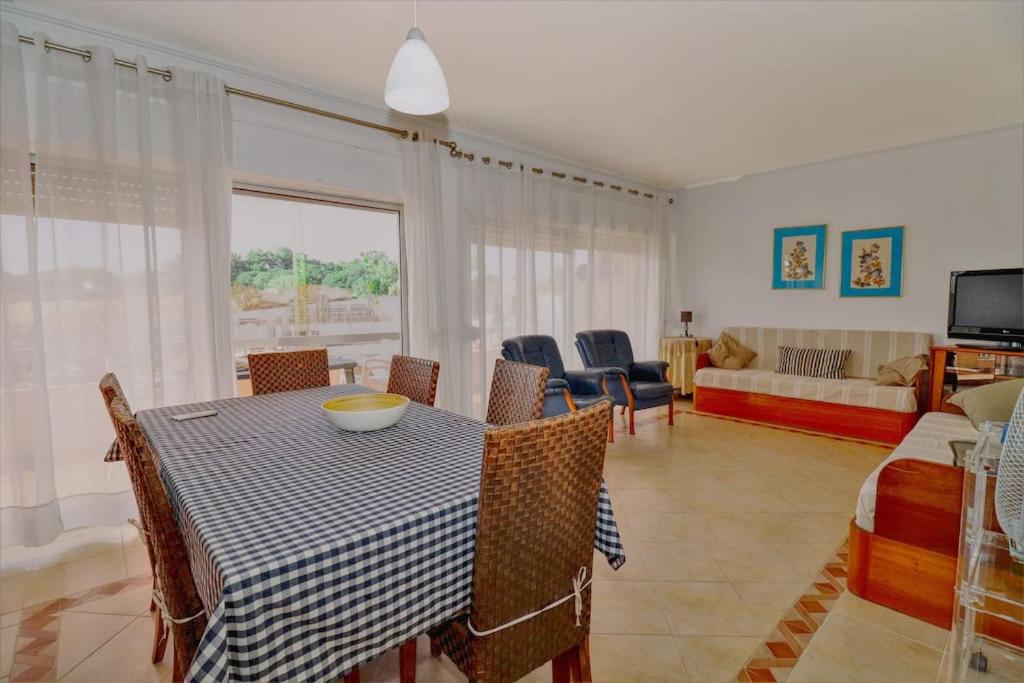 Vacation Apartment in Quarteira