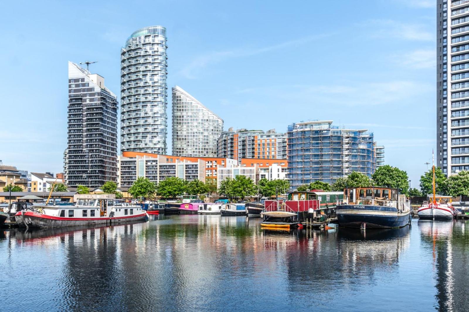 Luxury Apartment in Canary Wharf
