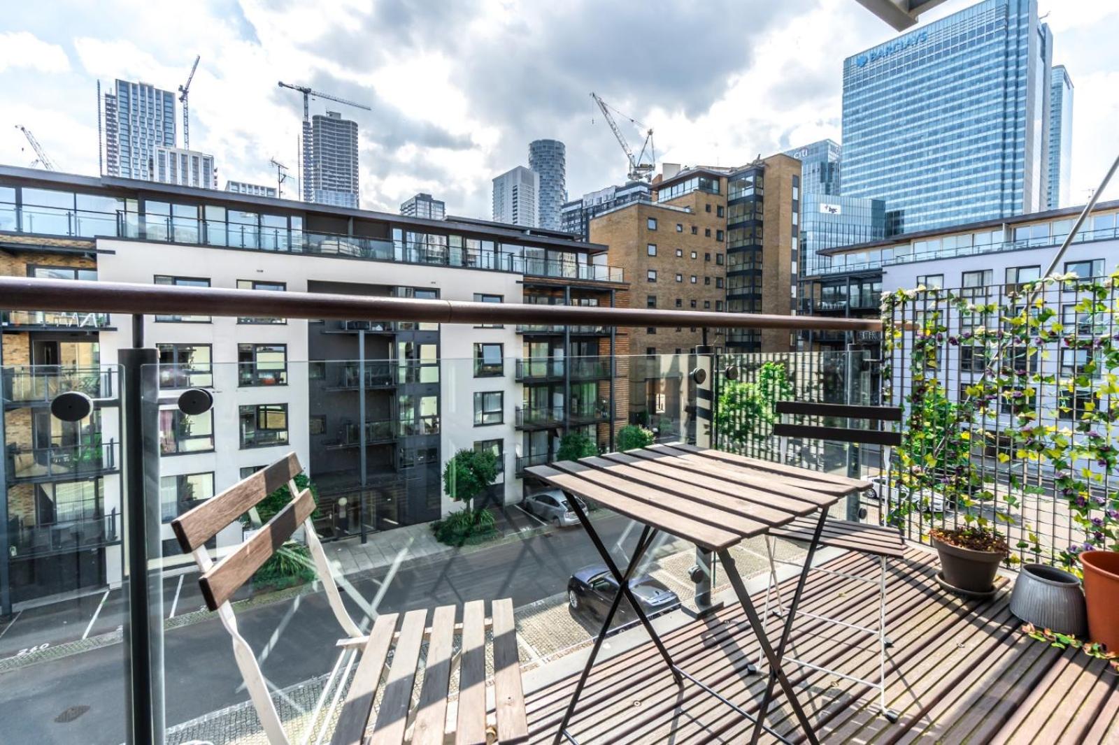 Luxury Apartment in Canary Wharf