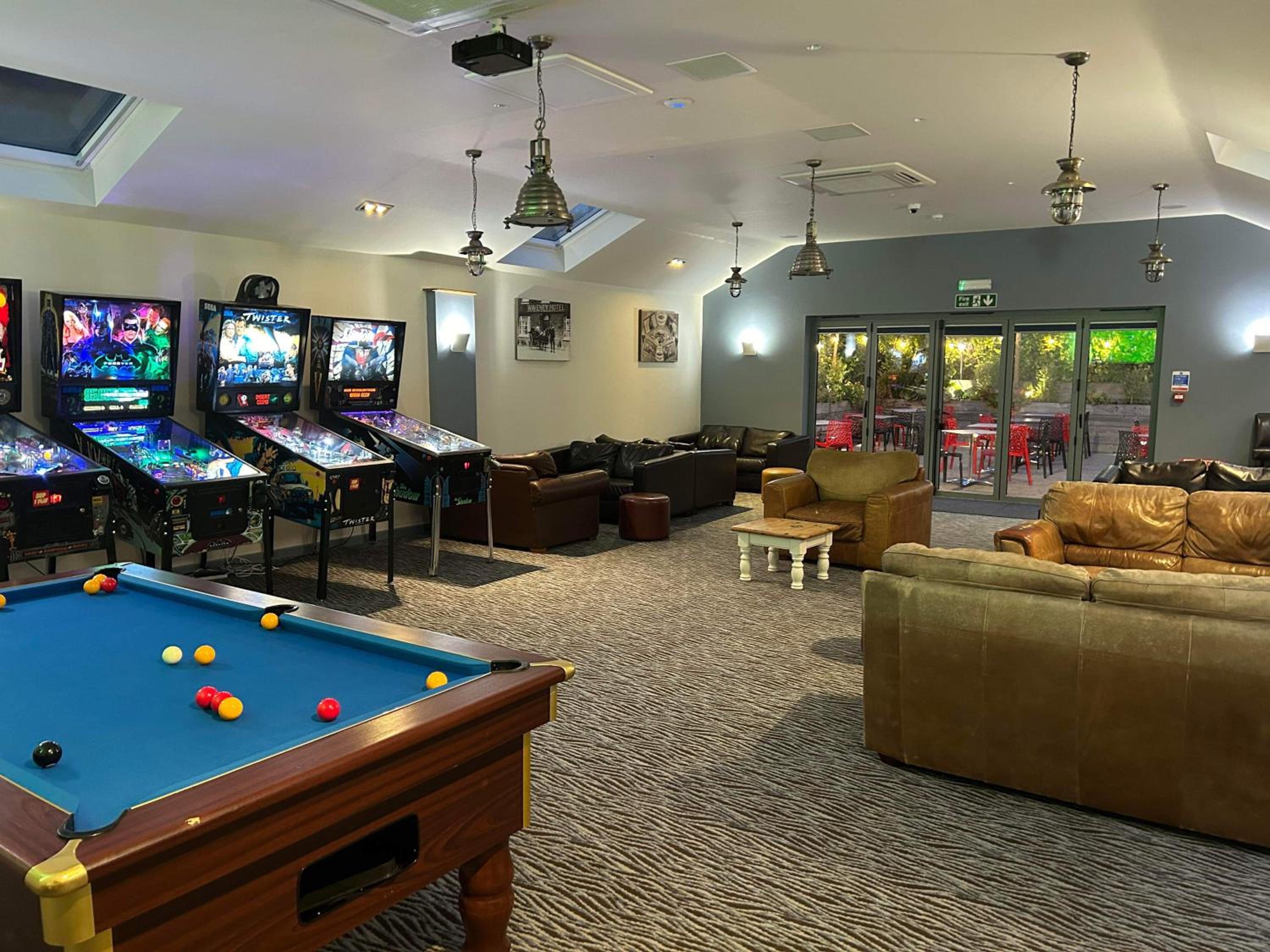activities & amenities