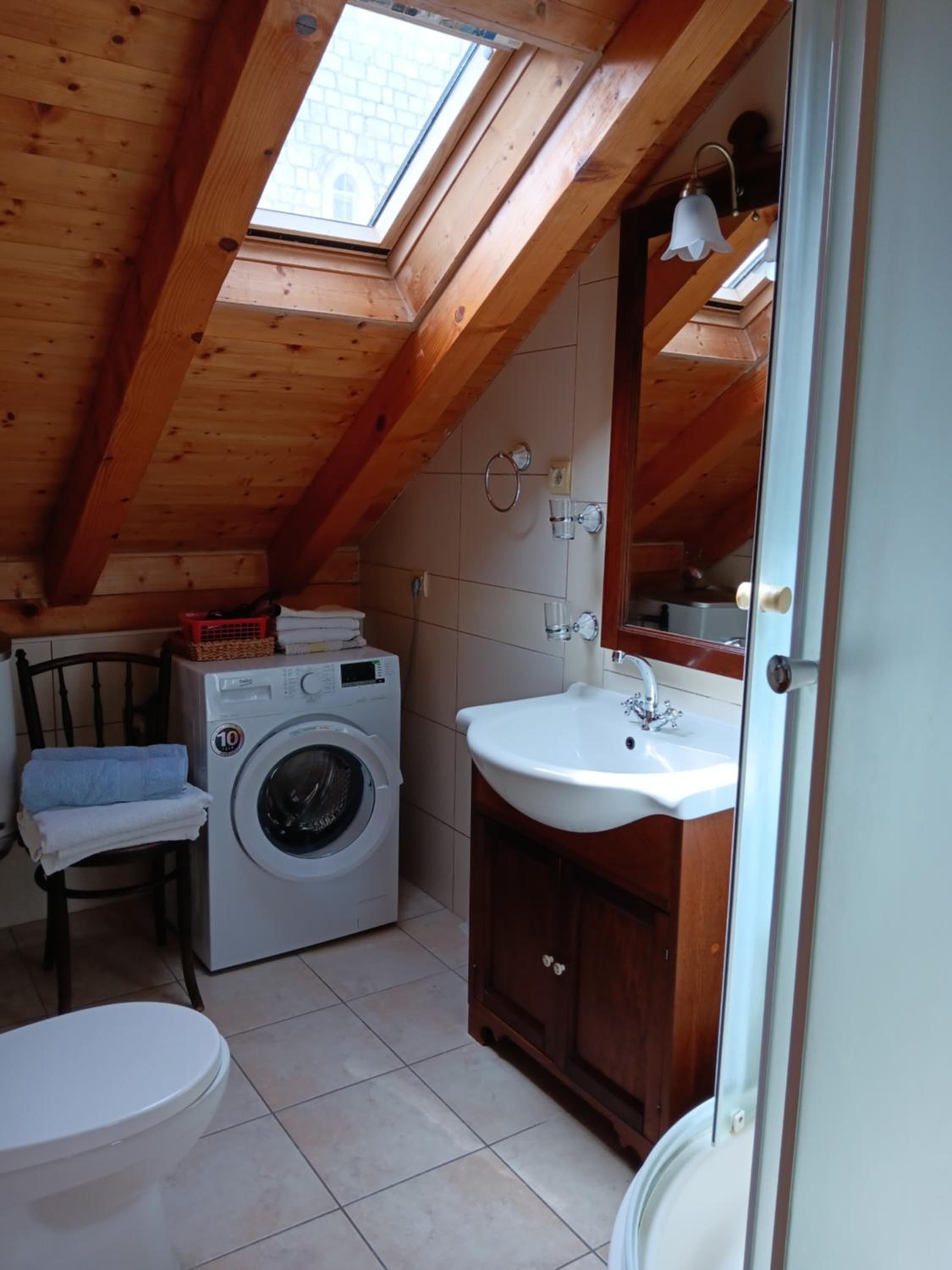 Guest House Lucijo