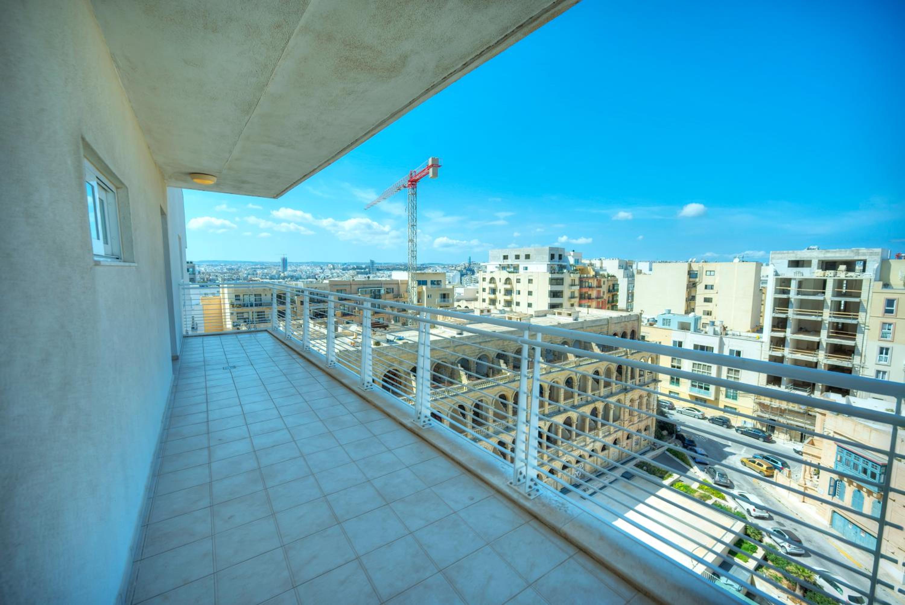 Fort Cambridge Apartments