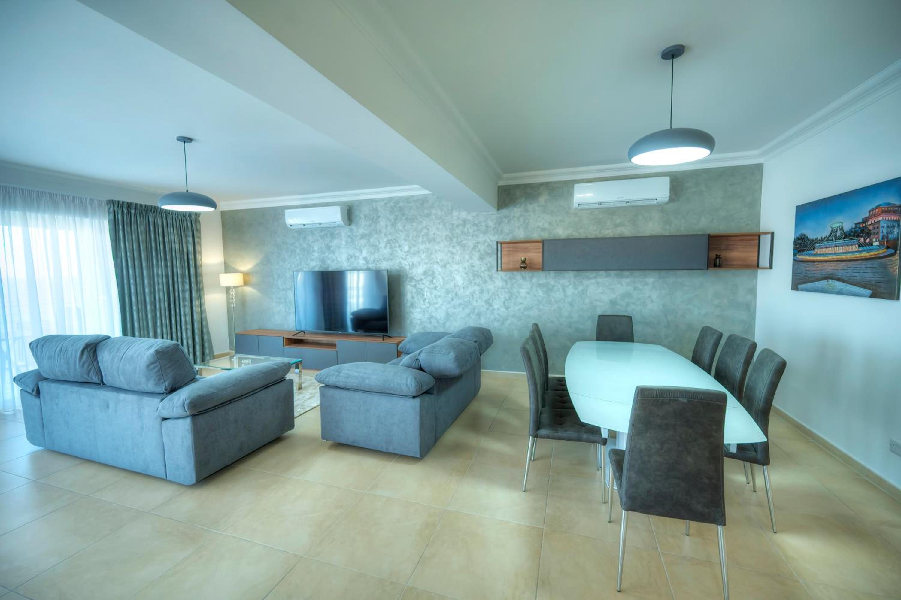 Fort Cambridge Apartments