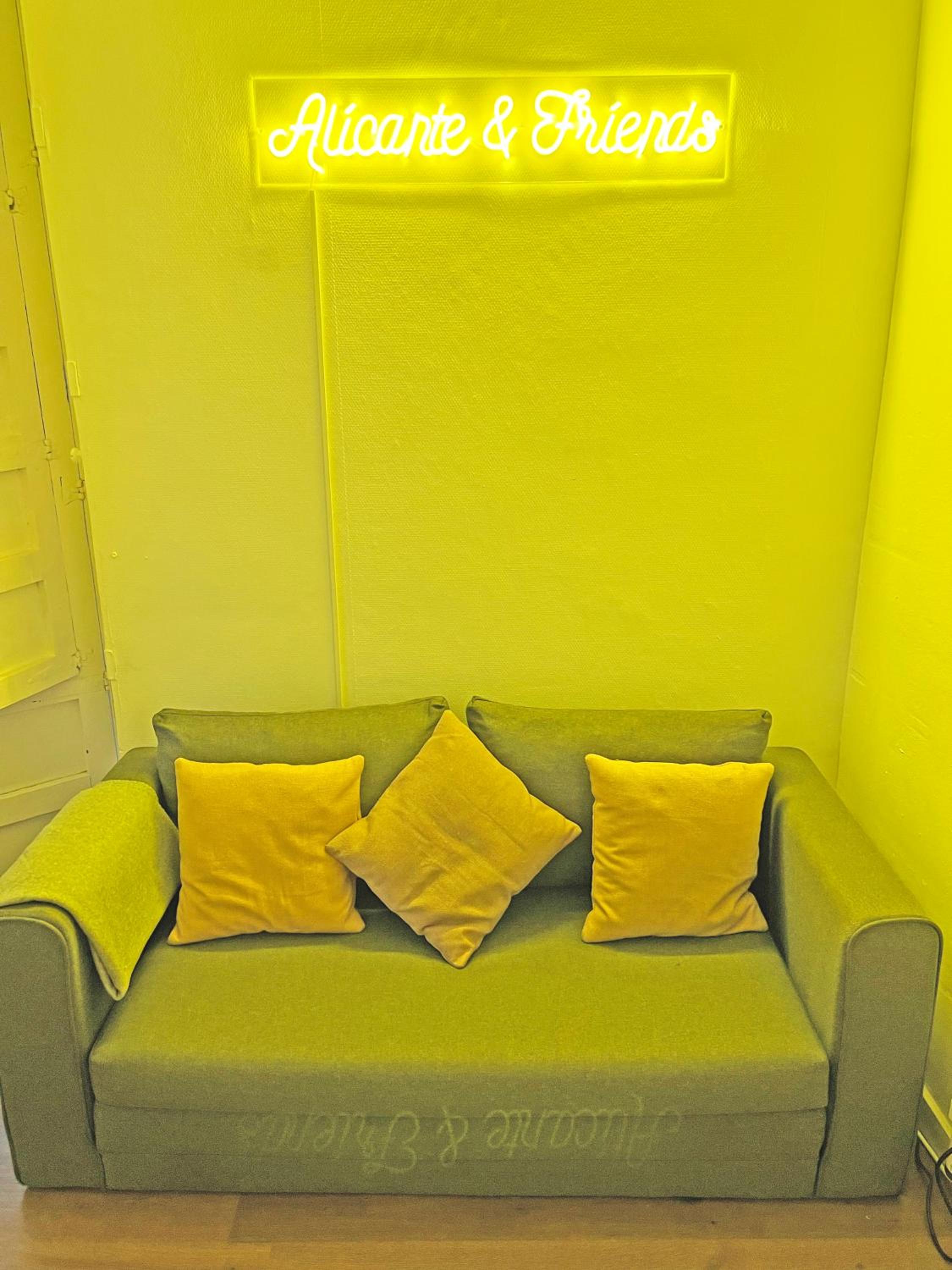 lounge