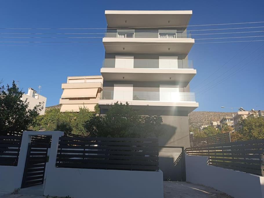Elterra 7 Sunshine home