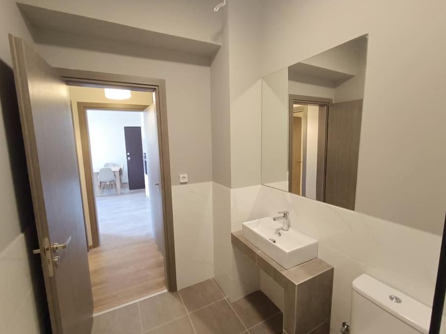 Elterra 7 Sunshine home