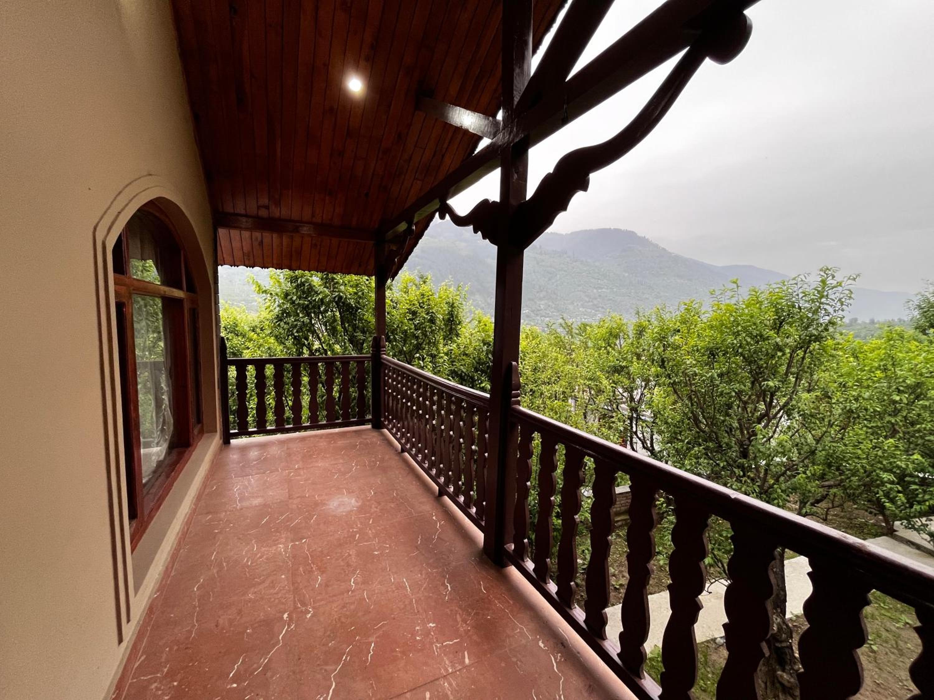 Aangan - 3 BHK Himalayan Luxury Villa by Mid Orchard view 4