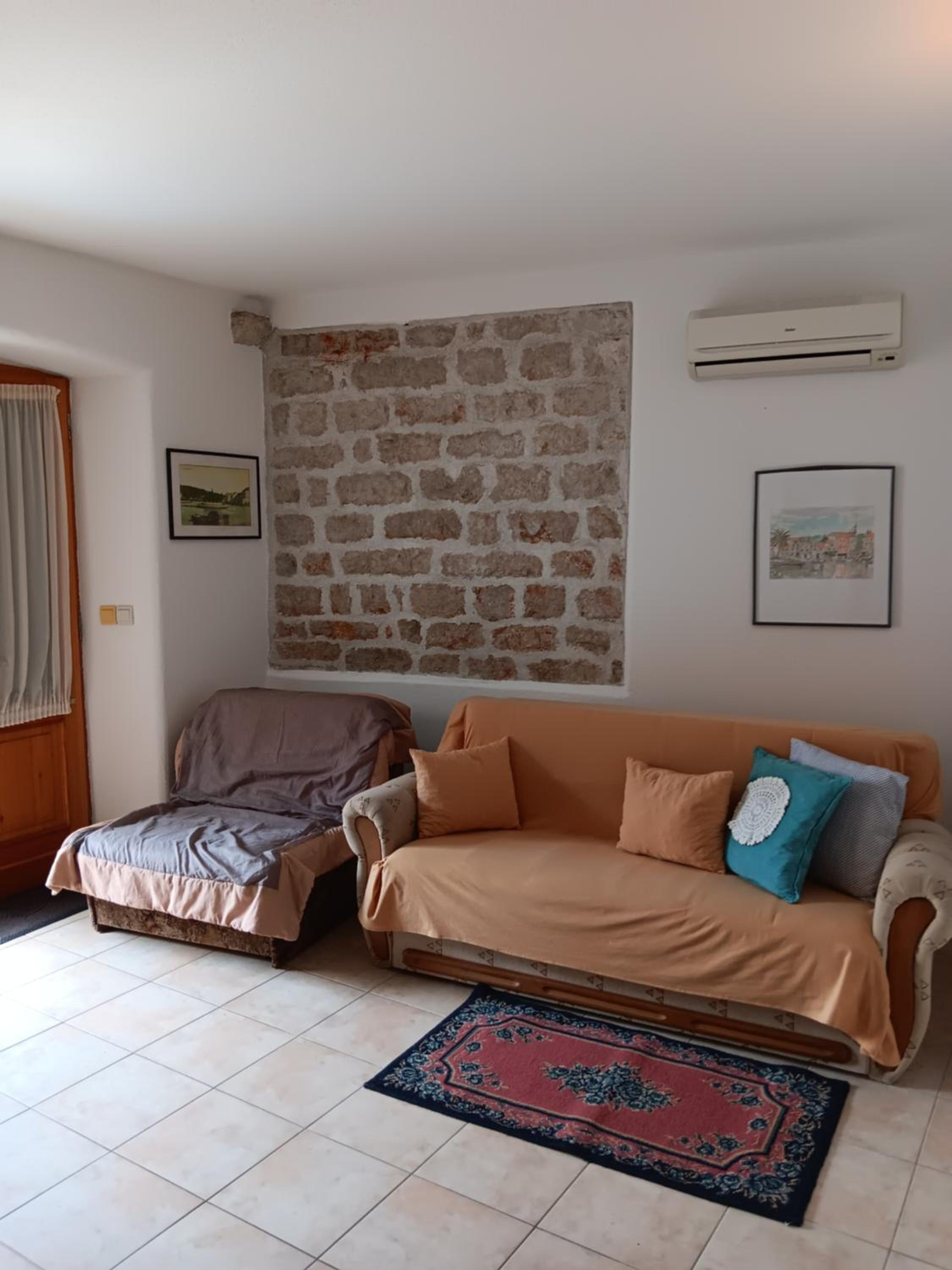 Guest House Lucijo