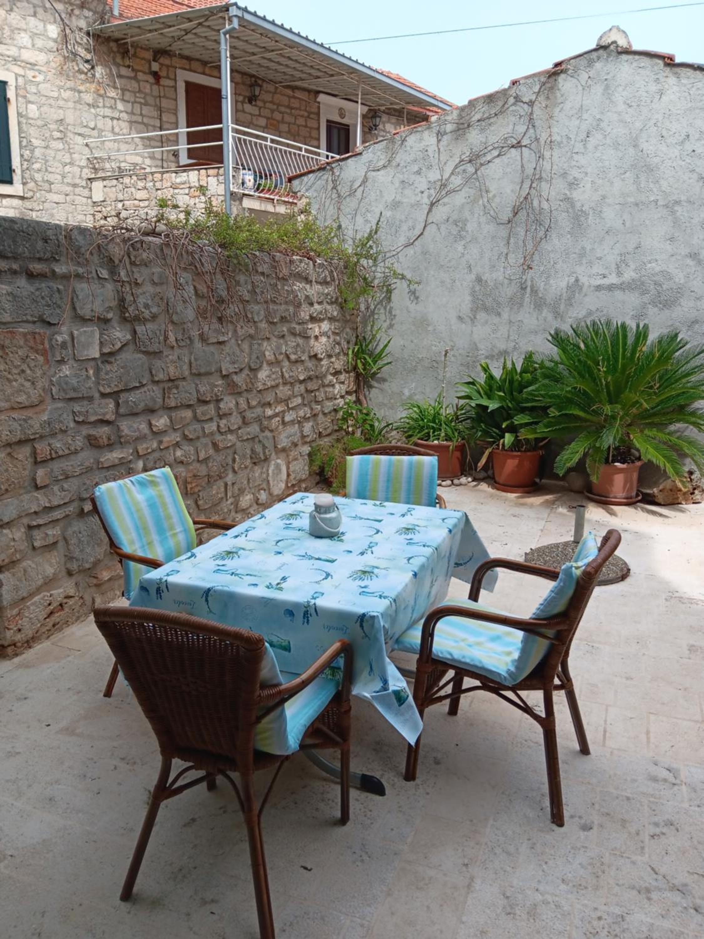 Guest House Lucijo