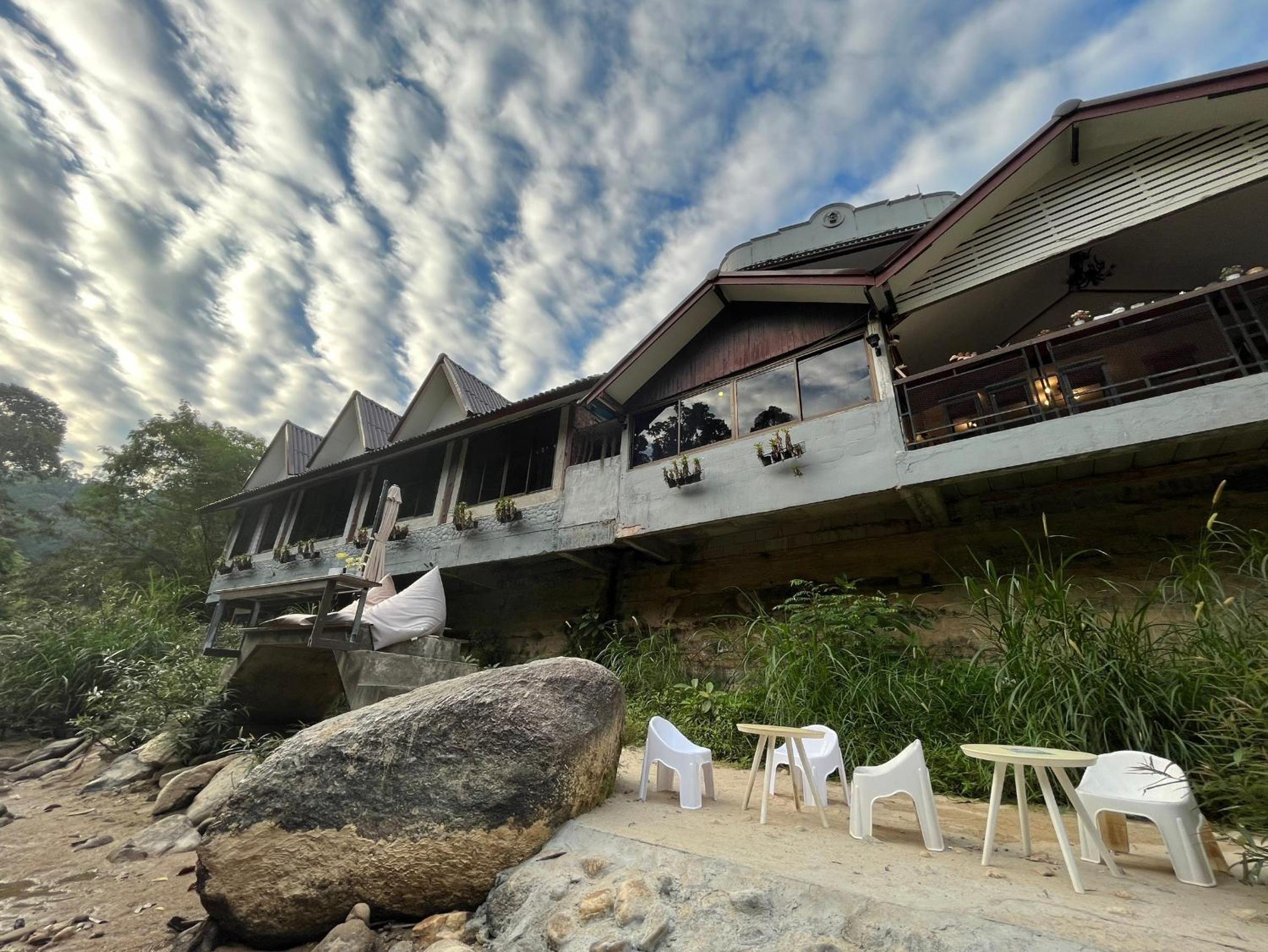 THANSILA Resort
