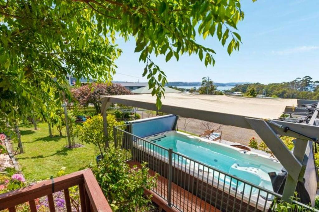 The Captain's Quarters - Orford Beach & Spa Retreat