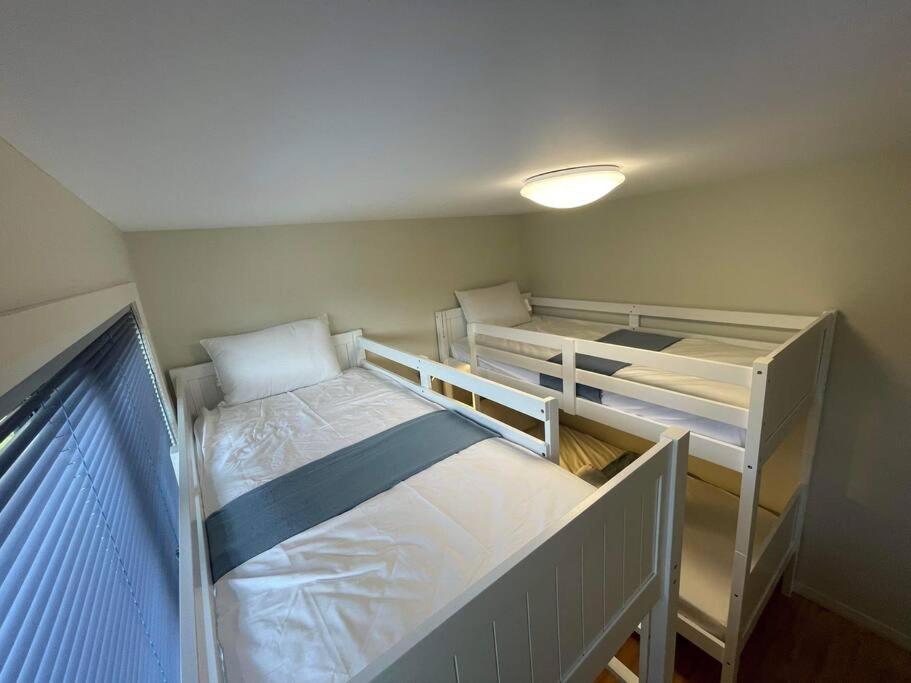 The Captain's Quarters - Orford Beach & Spa Retreat