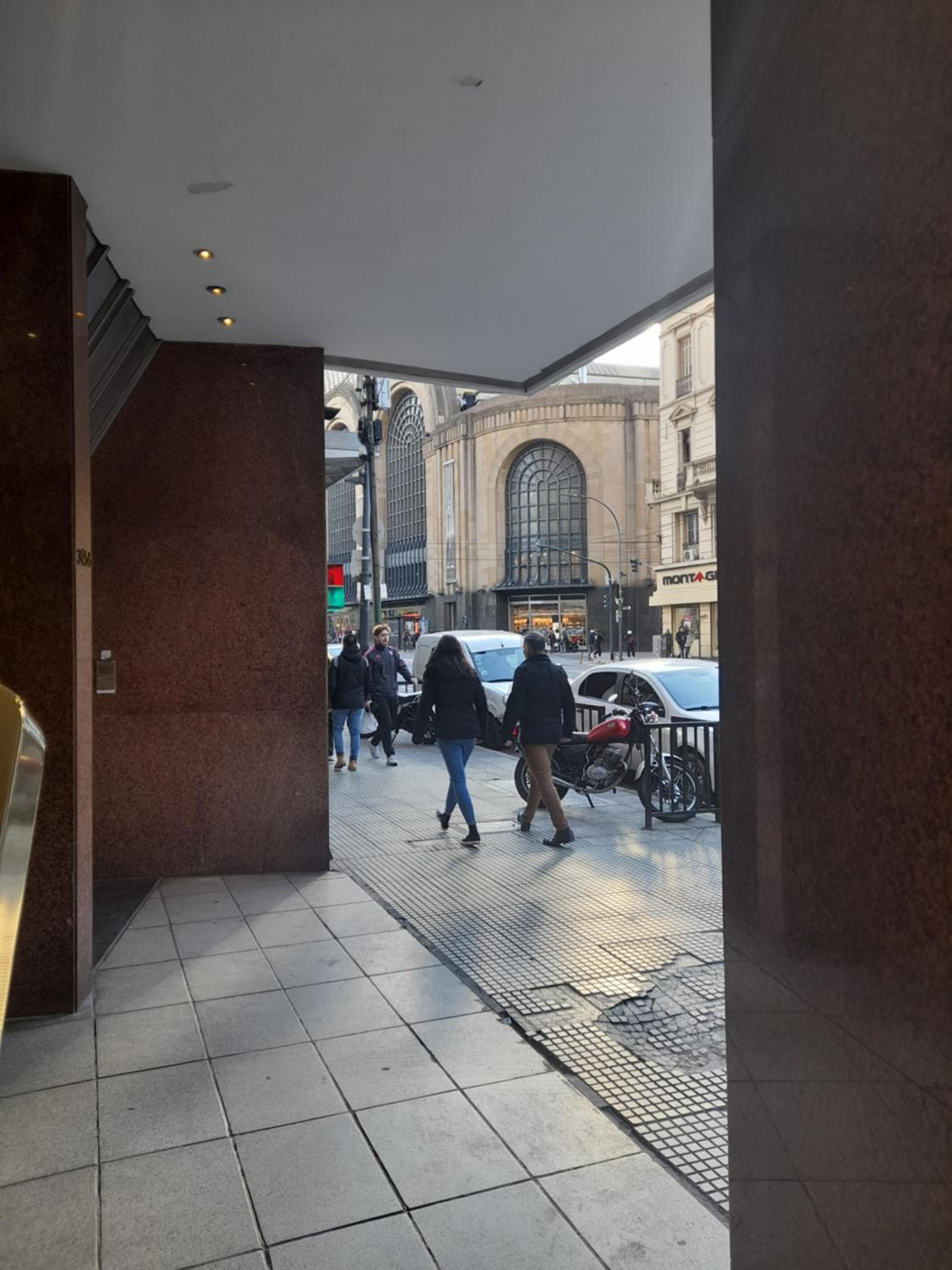 Departamento a pasos de Abasto Shopping