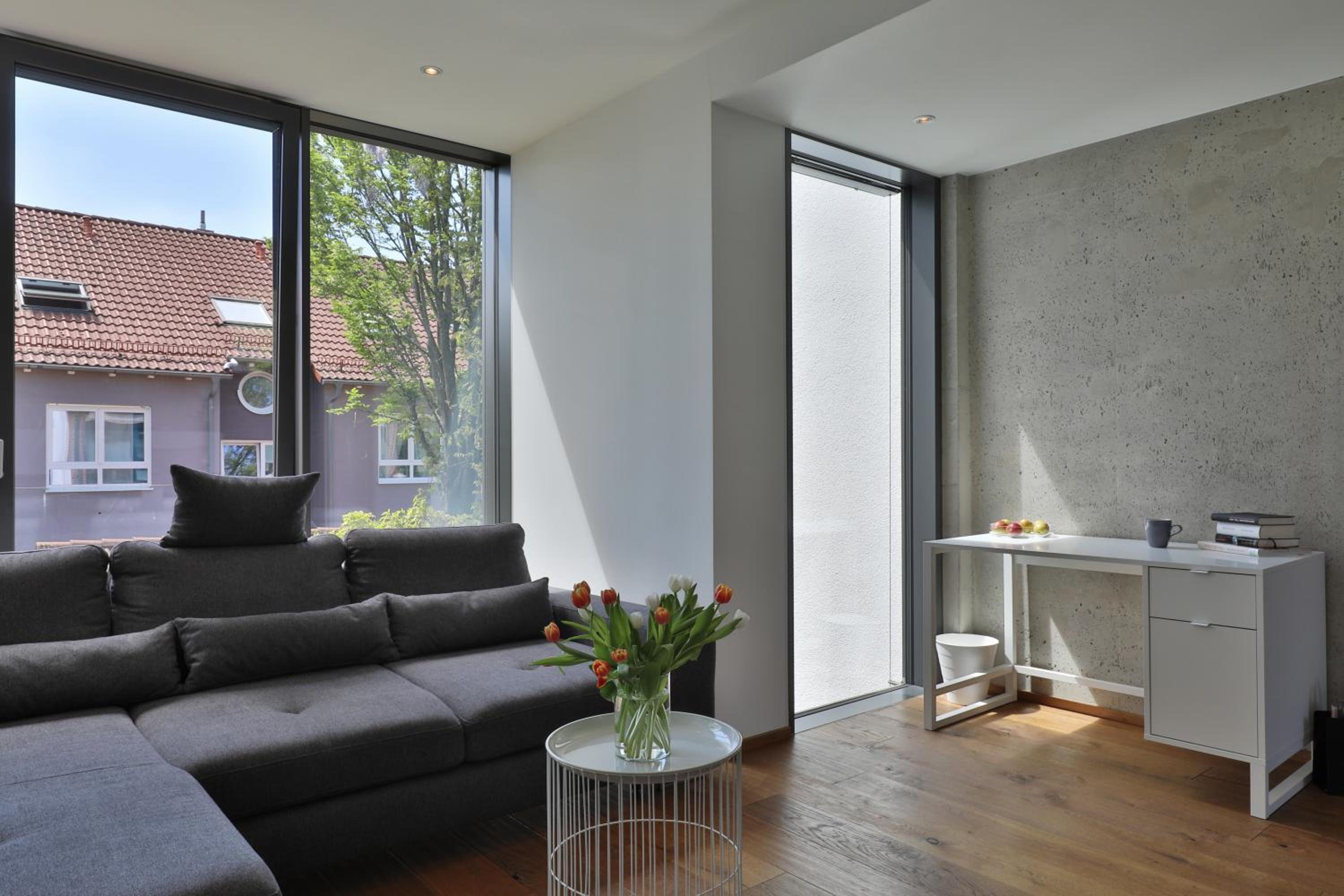 Moderne Studio-Wohnung - Lichtblick