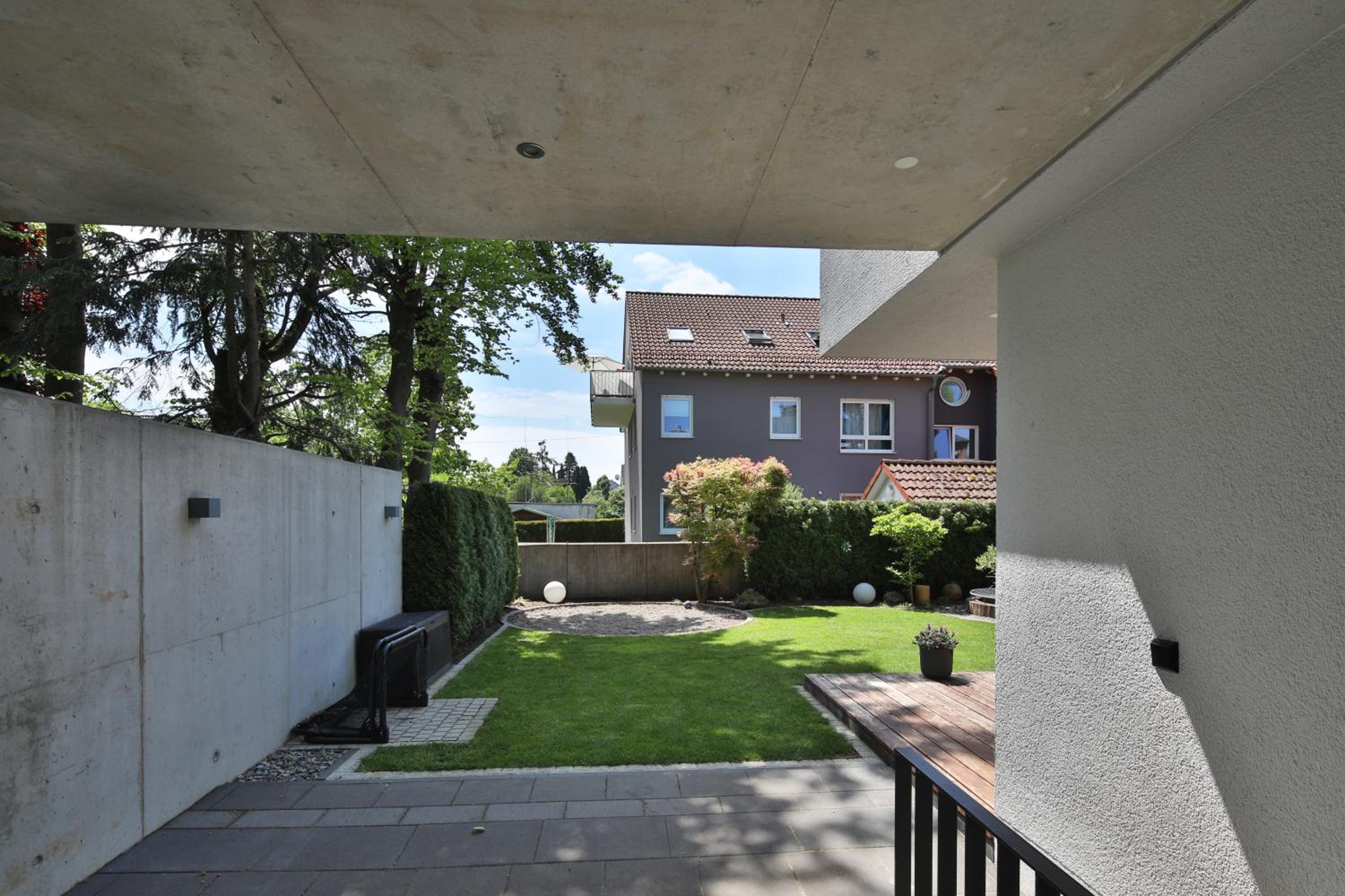 Moderne Studio-Wohnung - Lichtblick
