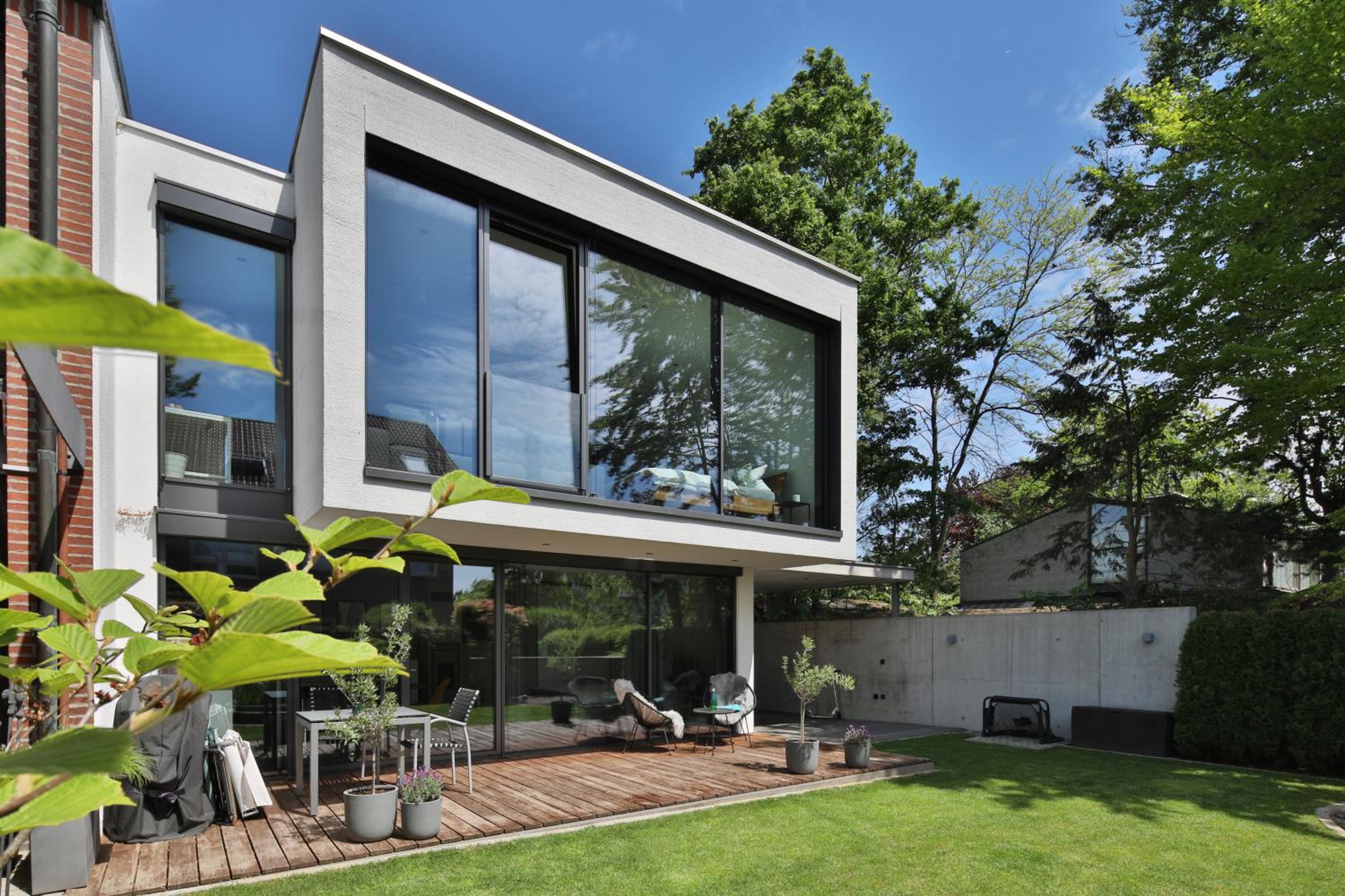Moderne Studio-Wohnung - Lichtblick