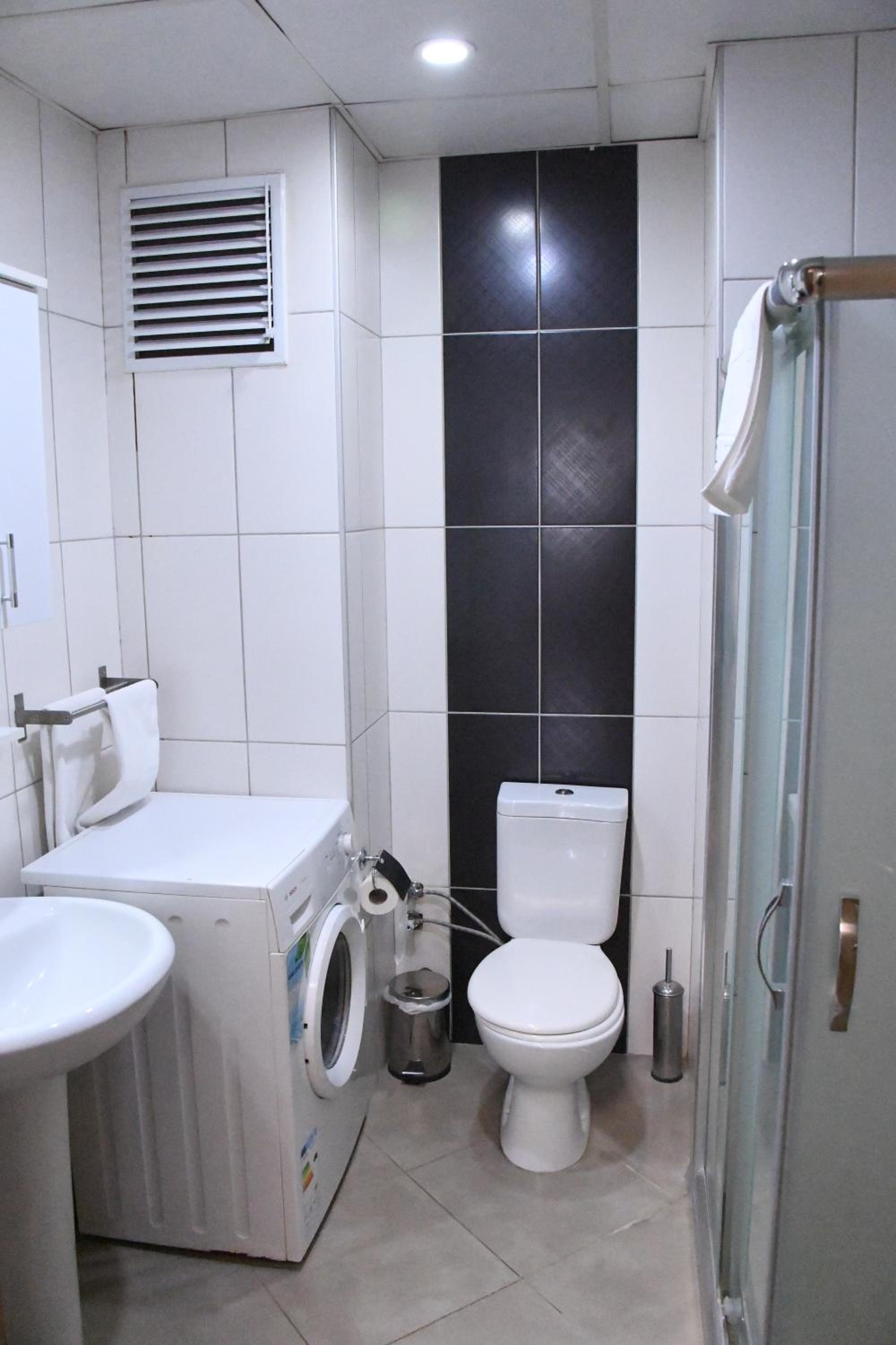 A Hotels & Suite - Image 53