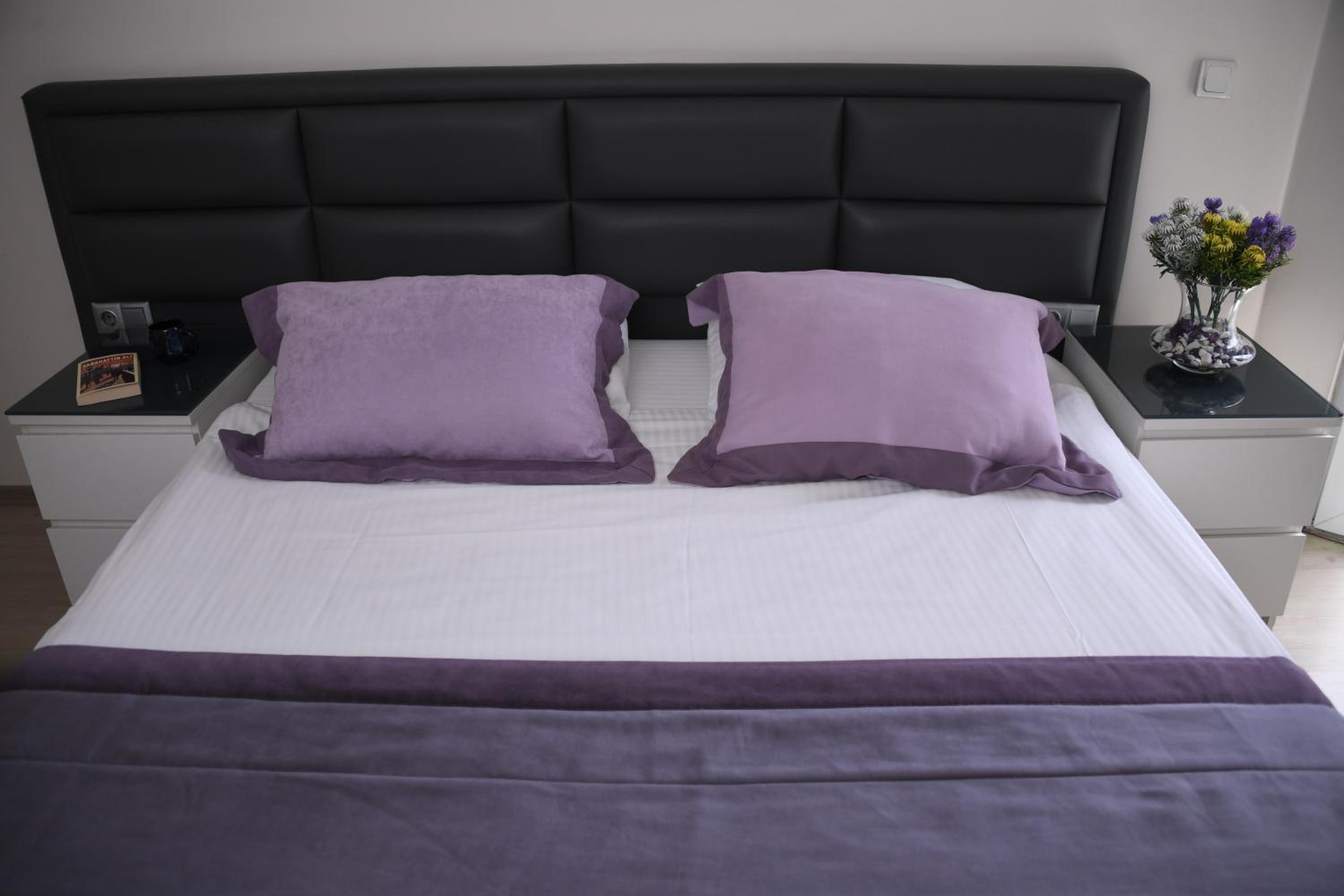 A Hotels & Suite - Image 47