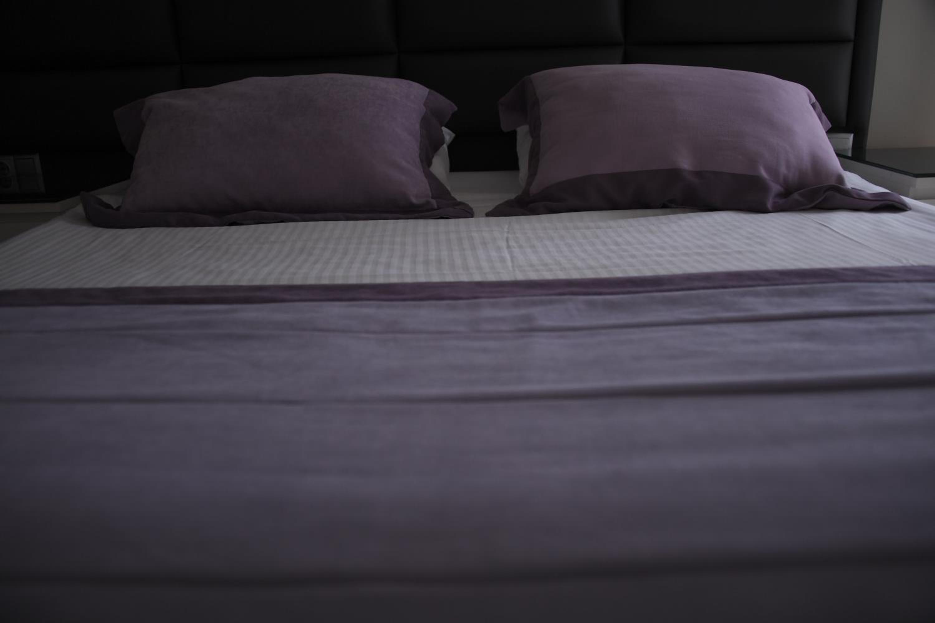 A Hotels & Suite - Image 61