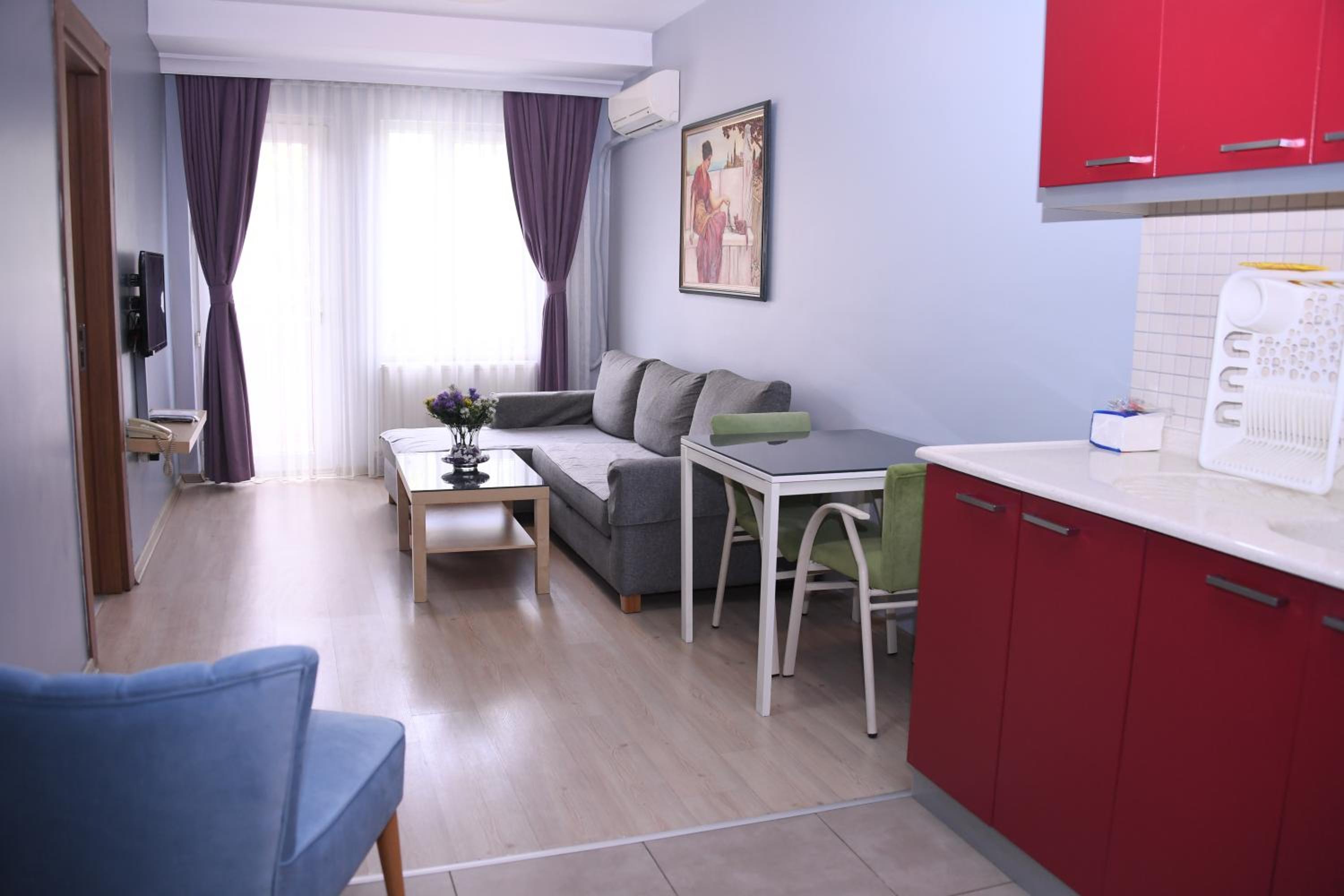 A Hotels & Suite - Image 48